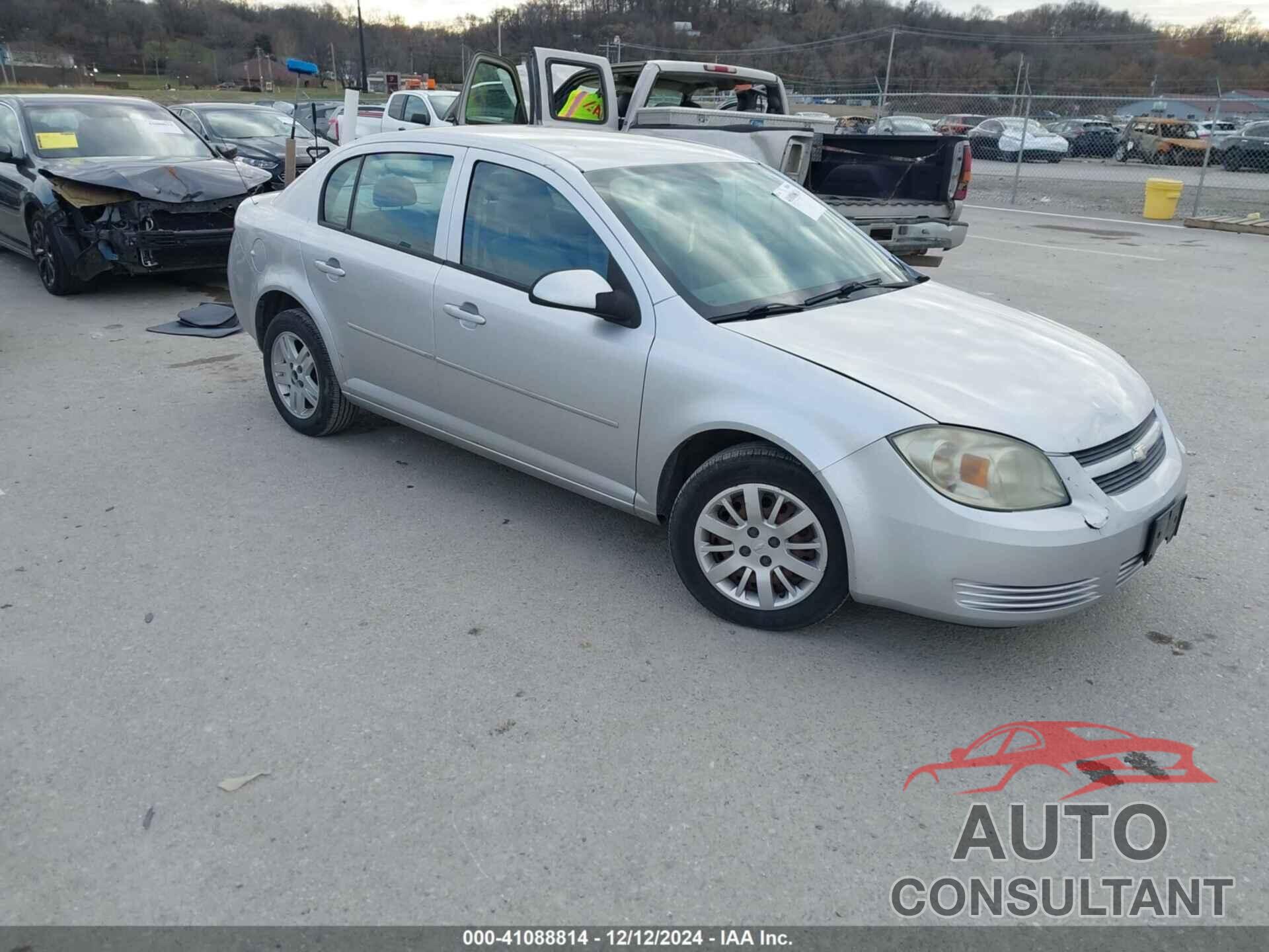 CHEVROLET COBALT 2010 - 1G1AD5F58A7156037