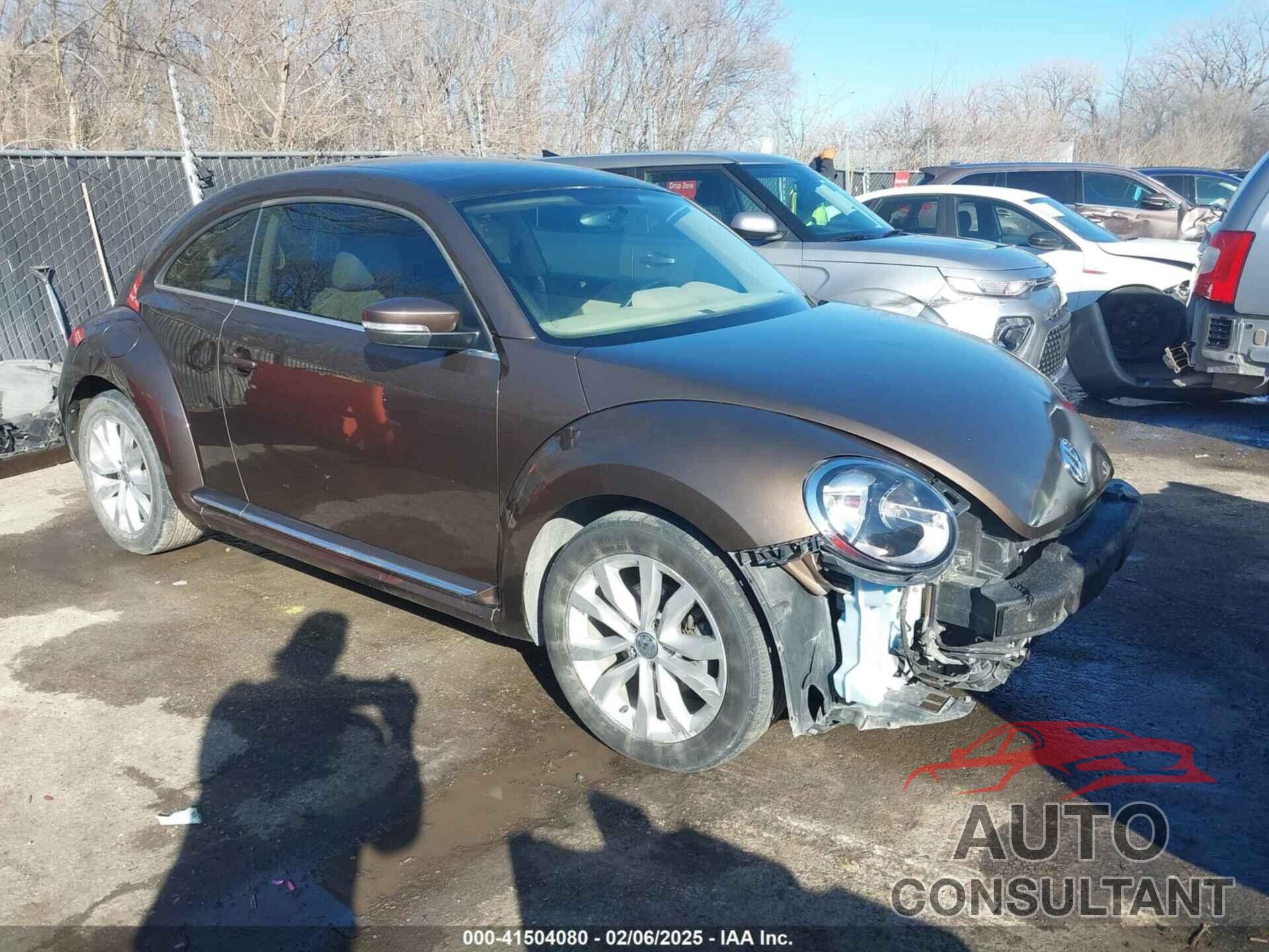 VOLKSWAGEN BEETLE 2013 - 3VWJL7AT2DM663633