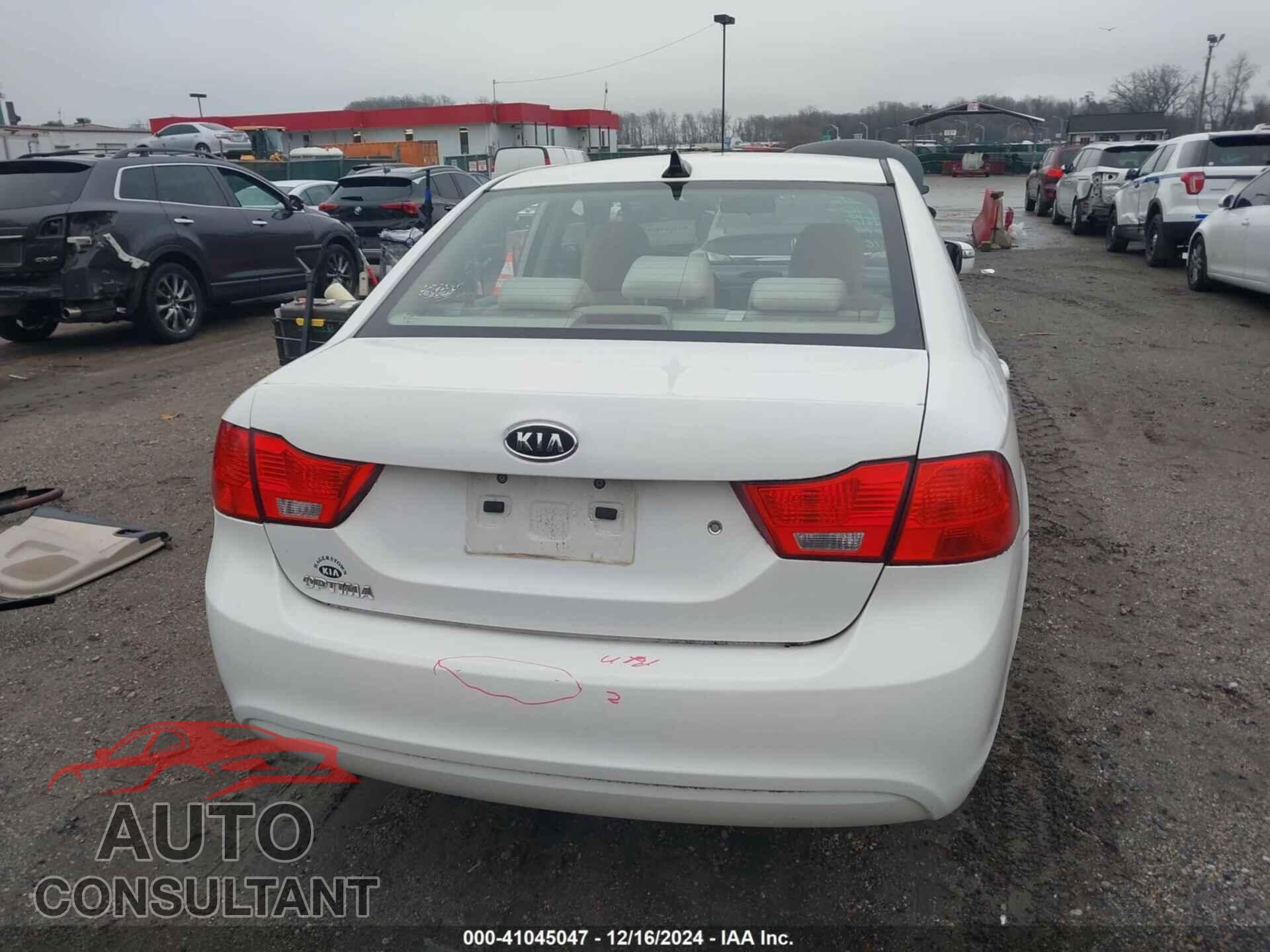 KIA OPTIMA 2010 - KNAGG4A84A5449575