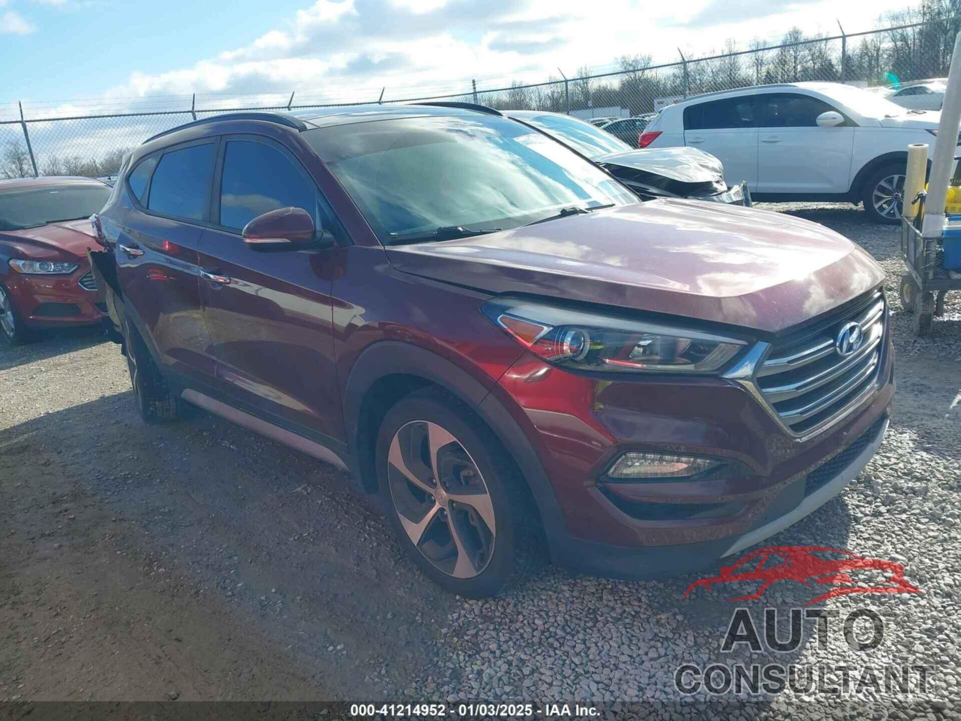 HYUNDAI TUCSON 2017 - KM8J3CA25HU370390