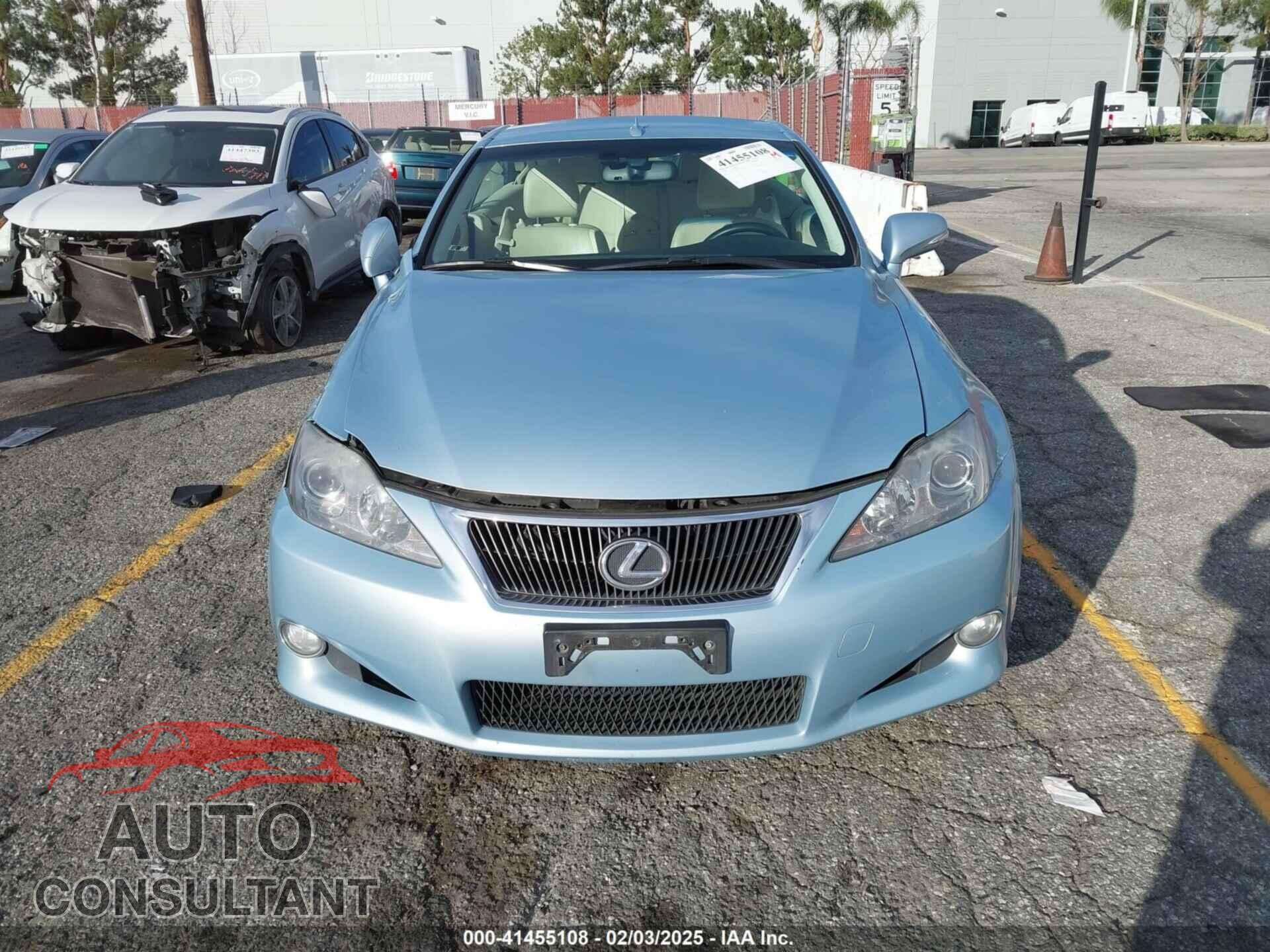 LEXUS IS 250C 2010 - JTHFF2C28A2513423