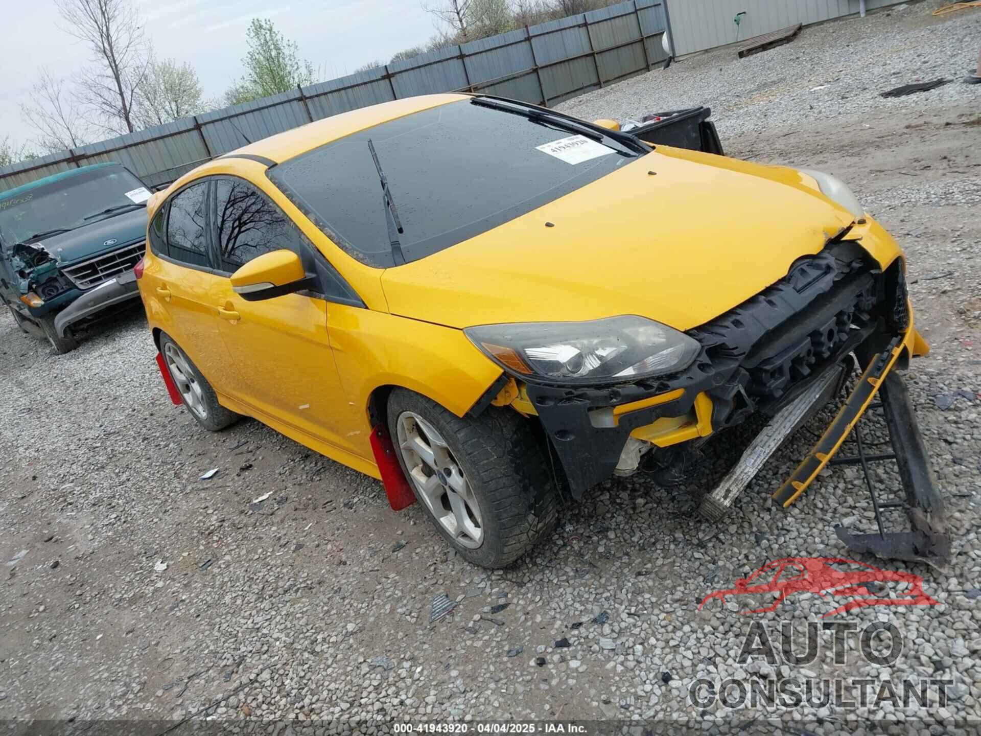 FORD FOCUS ST 2013 - 1FADP3L93DL100158