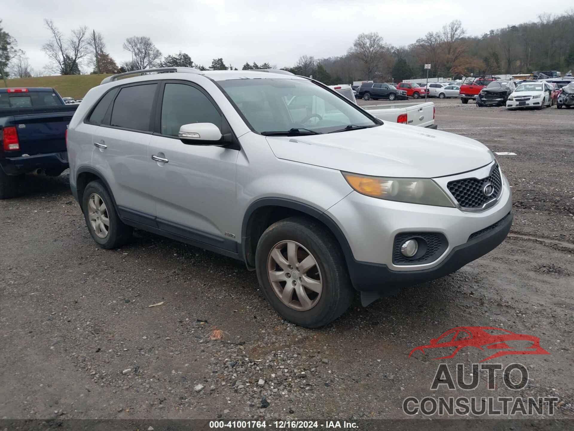 KIA SORENTO 2011 - 5XYKTDA14BG042716