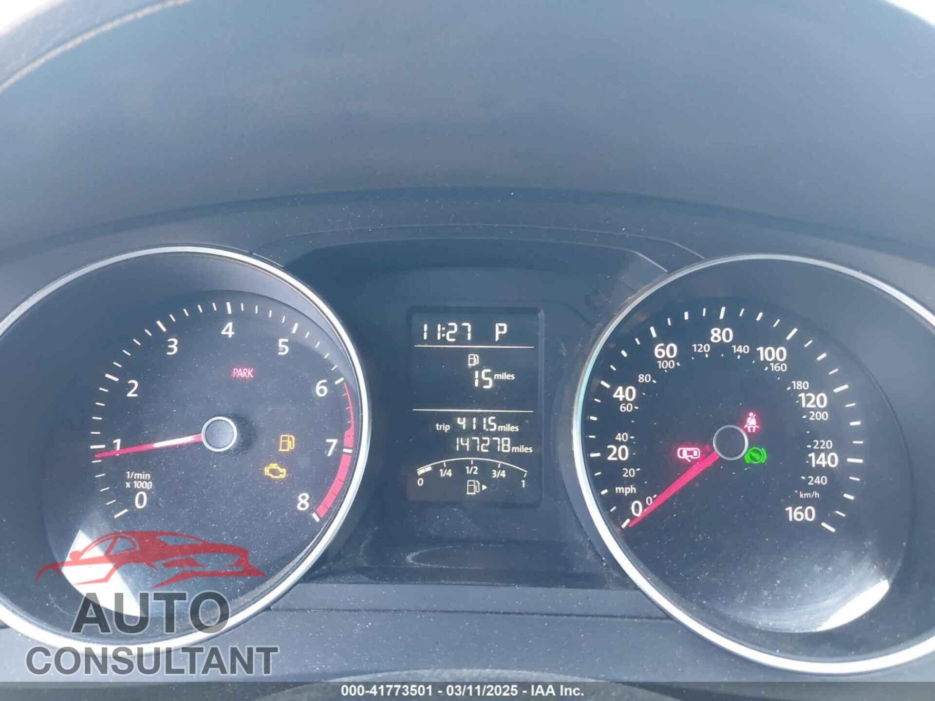 VOLKSWAGEN JETTA 2017 - 3VW2B7AJ1HM387571