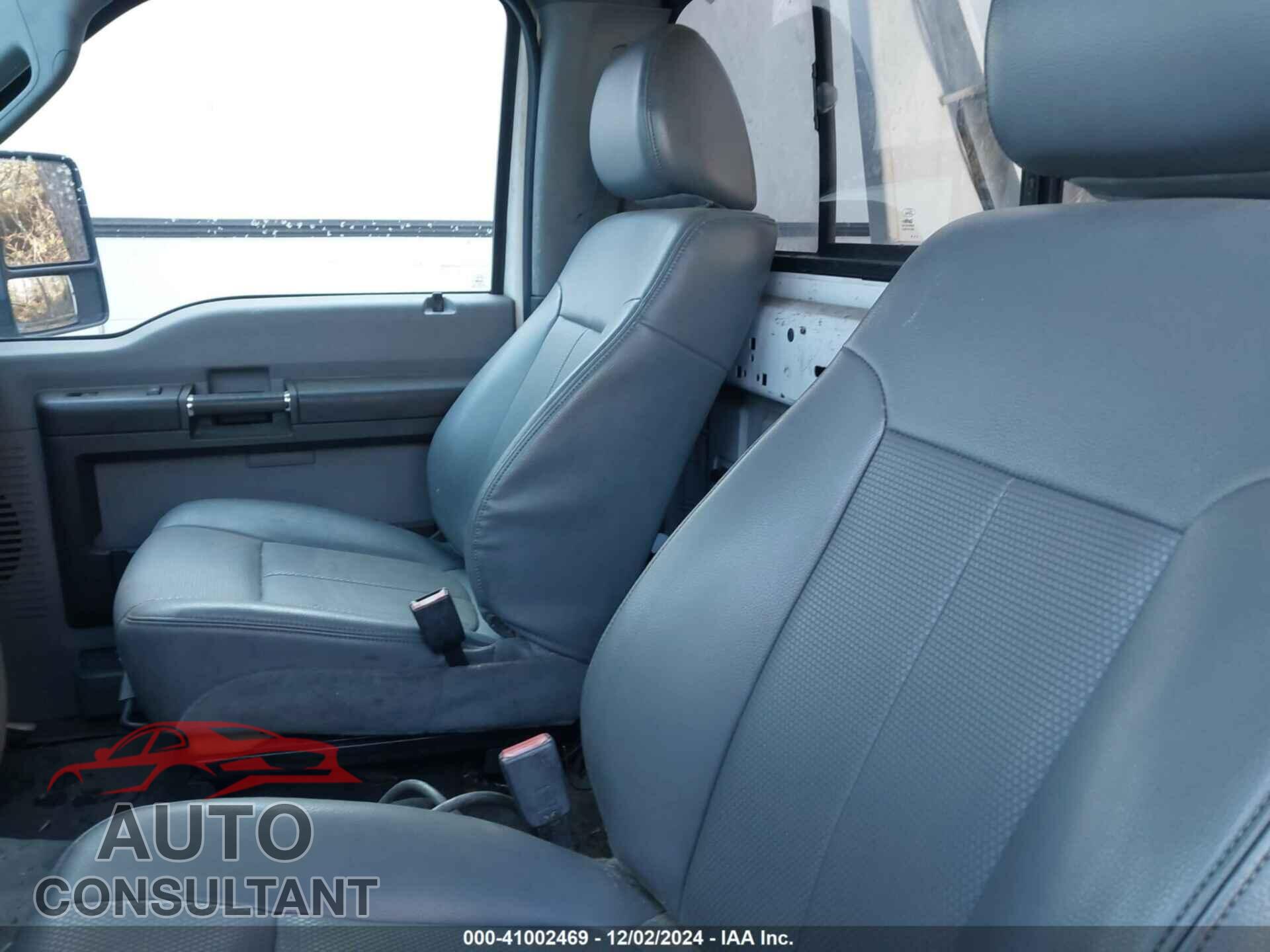 FORD F-550 CHASSIS 2014 - 1FDUF5HT5EEB42720