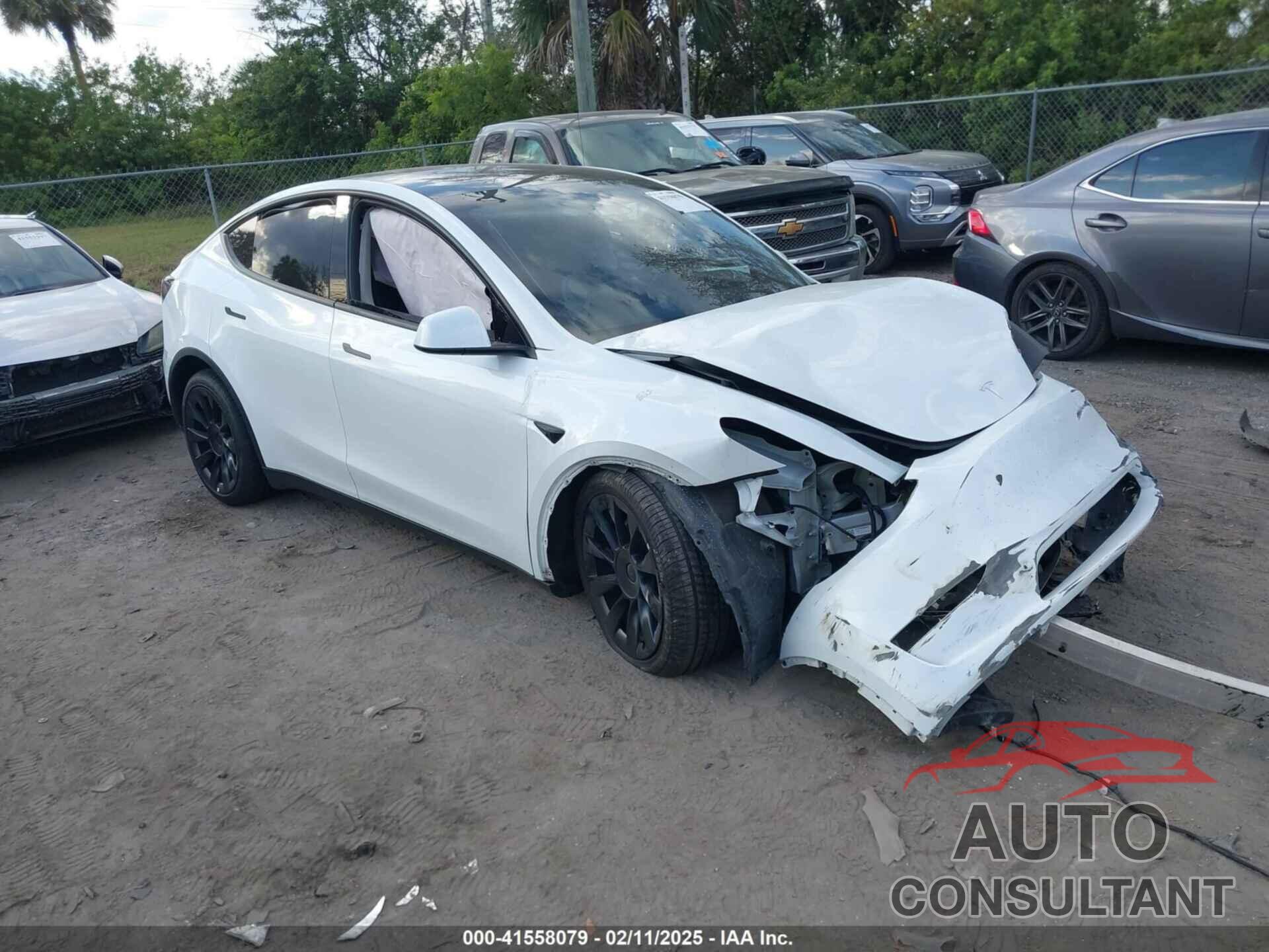 TESLA MODEL Y 2023 - 7SAYGDEE6PA042890