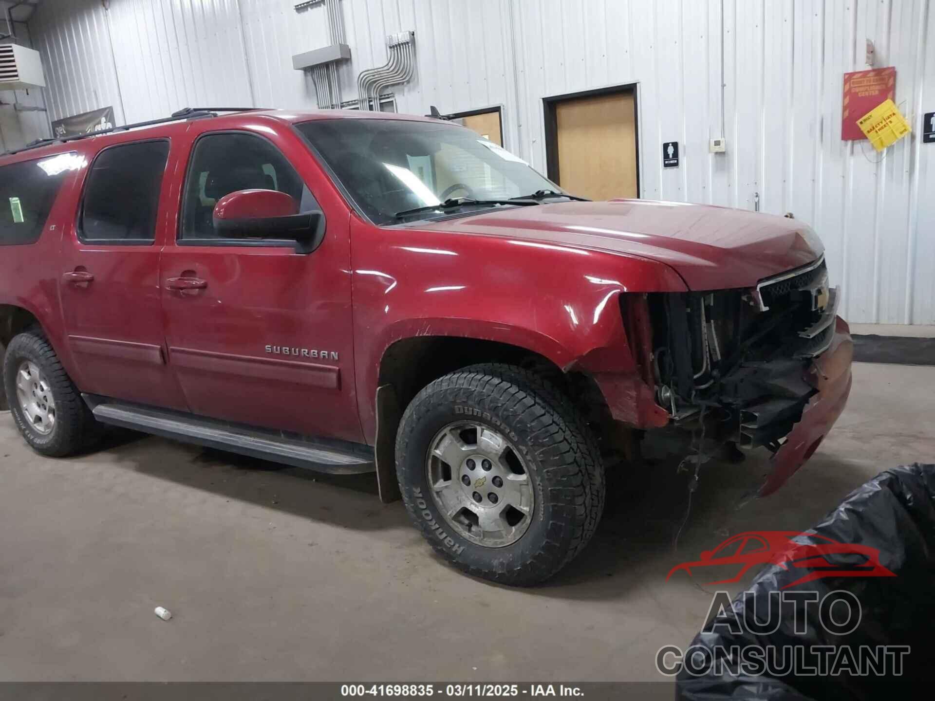 CHEVROLET SUBURBAN 1500 2013 - 1GNSKJE76DR222890