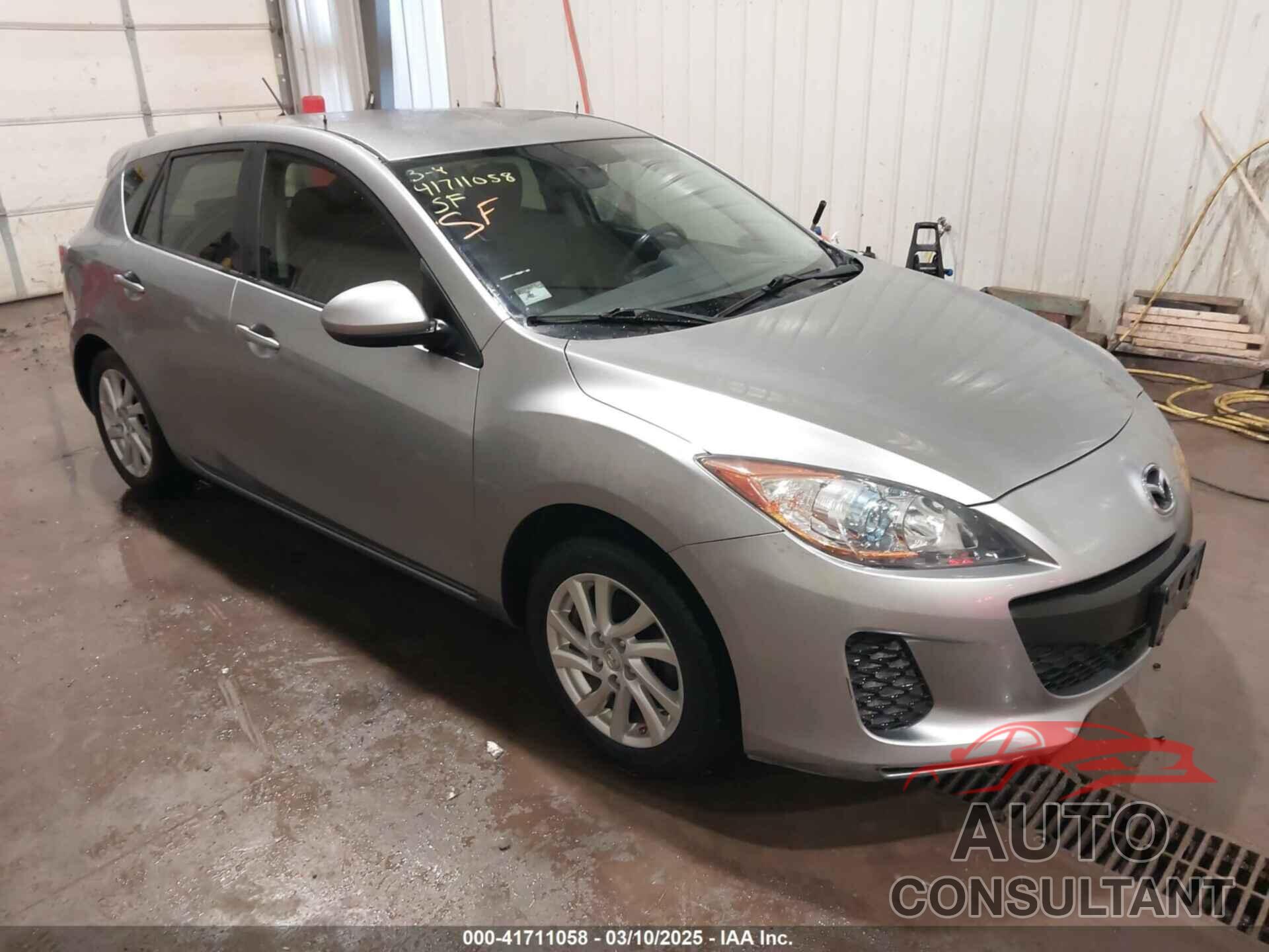 MAZDA MAZDA3 2012 - JM1BL1L76C1671153