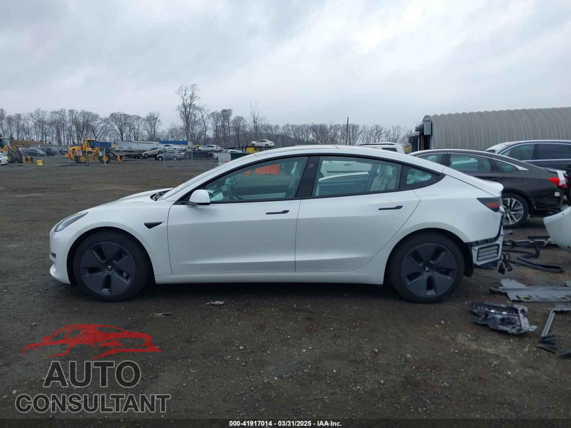 TESLA MODEL 3 2021 - 5YJ3E1EA0MF857397