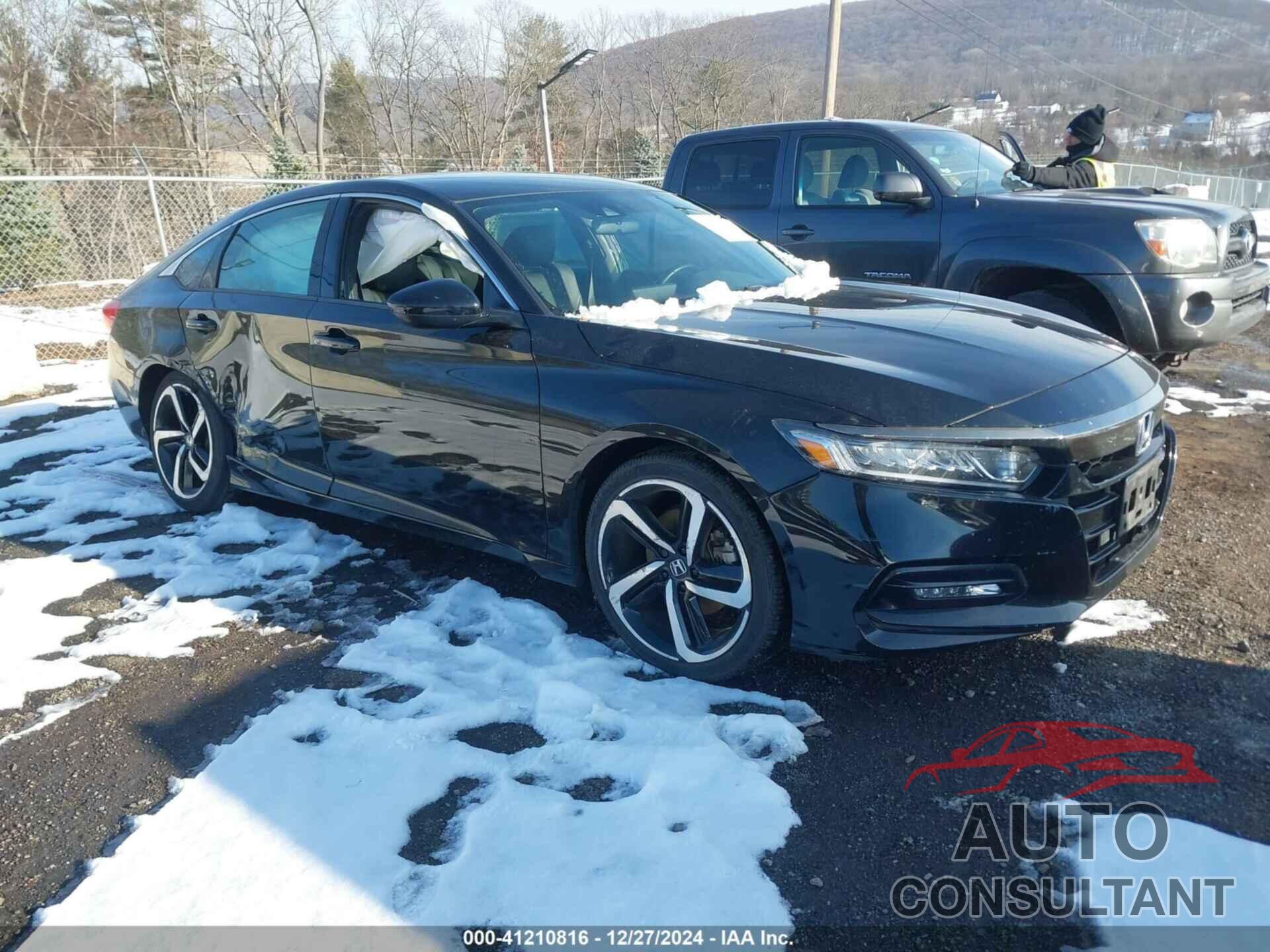 HONDA ACCORD 2018 - 1HGCV1F38JA093112