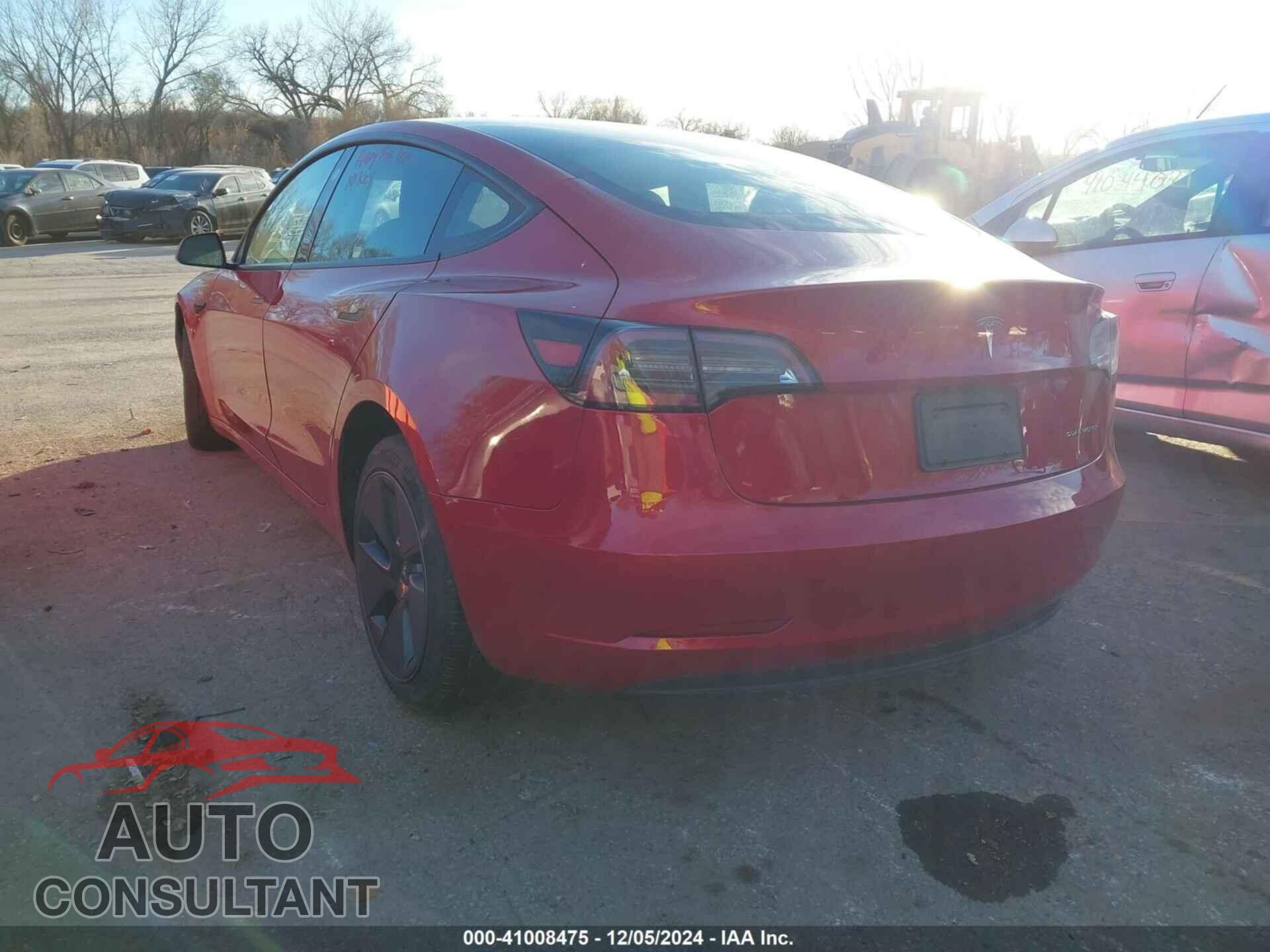 TESLA MODEL 3 2022 - 5YJ3E1EBXNF261272