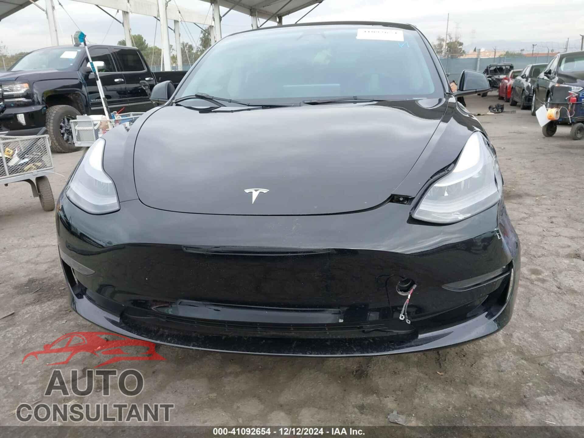 TESLA MODEL 3 2023 - 5YJ3E1EA9PF393899
