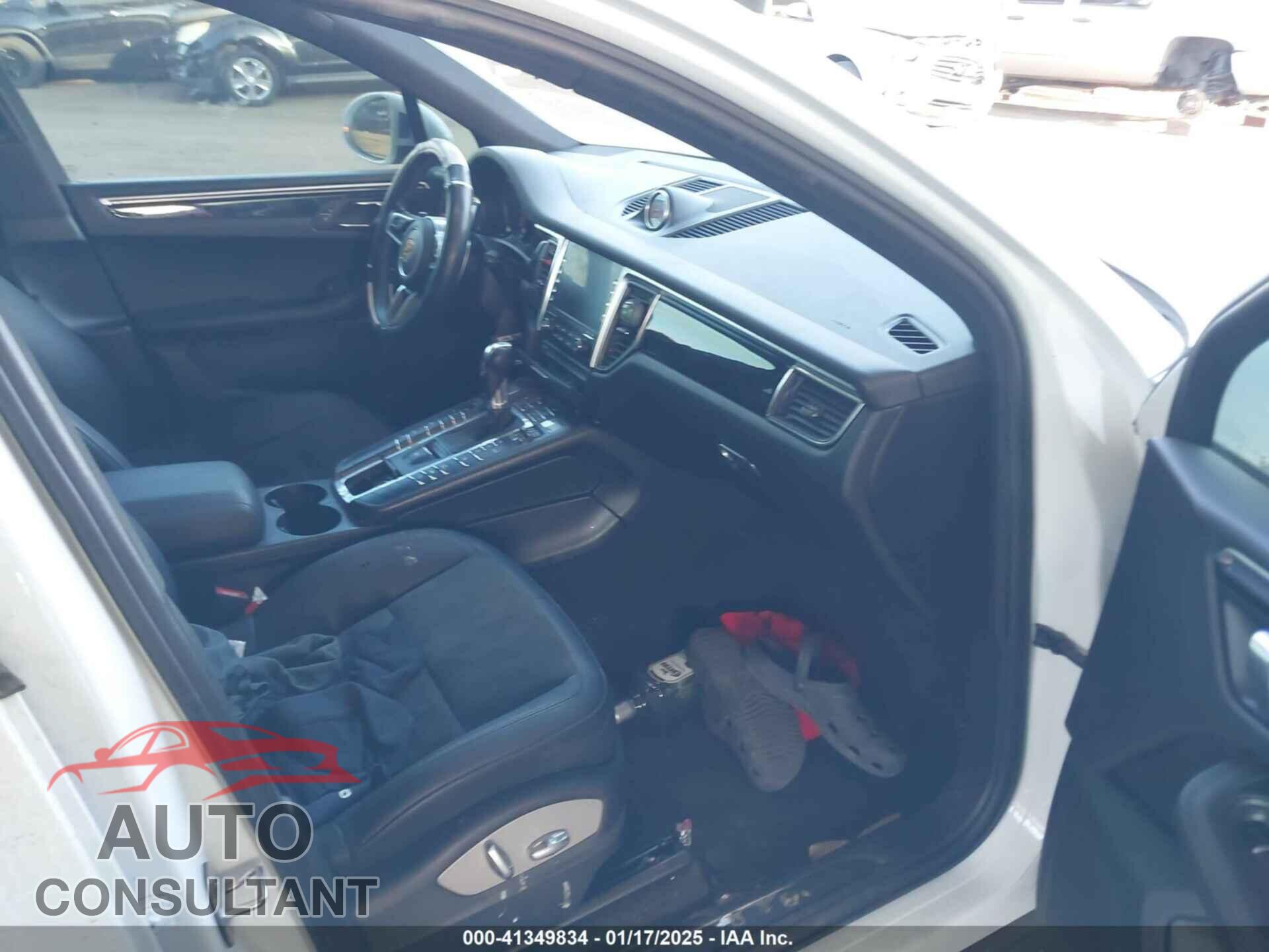 PORSCHE MACAN 2018 - WP1AA2A50JLB25330