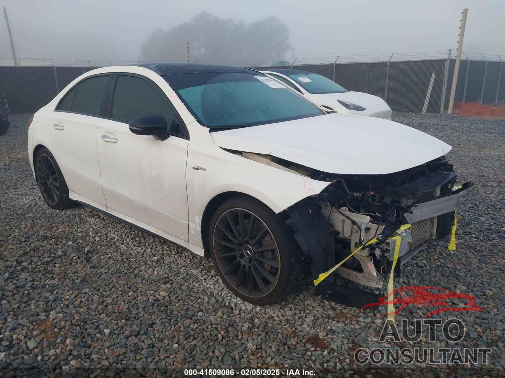 MERCEDES-BENZ AMG A 35 2021 - W1K3G5BB2MJ266887