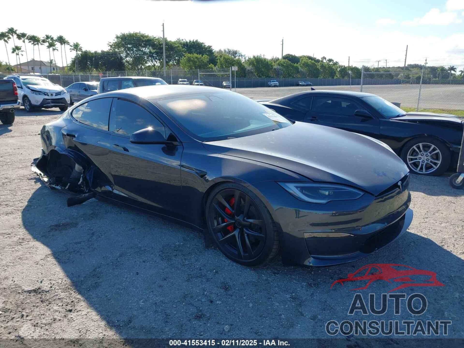 TESLA MODEL S 2023 - 5YJSA1E62PF530538