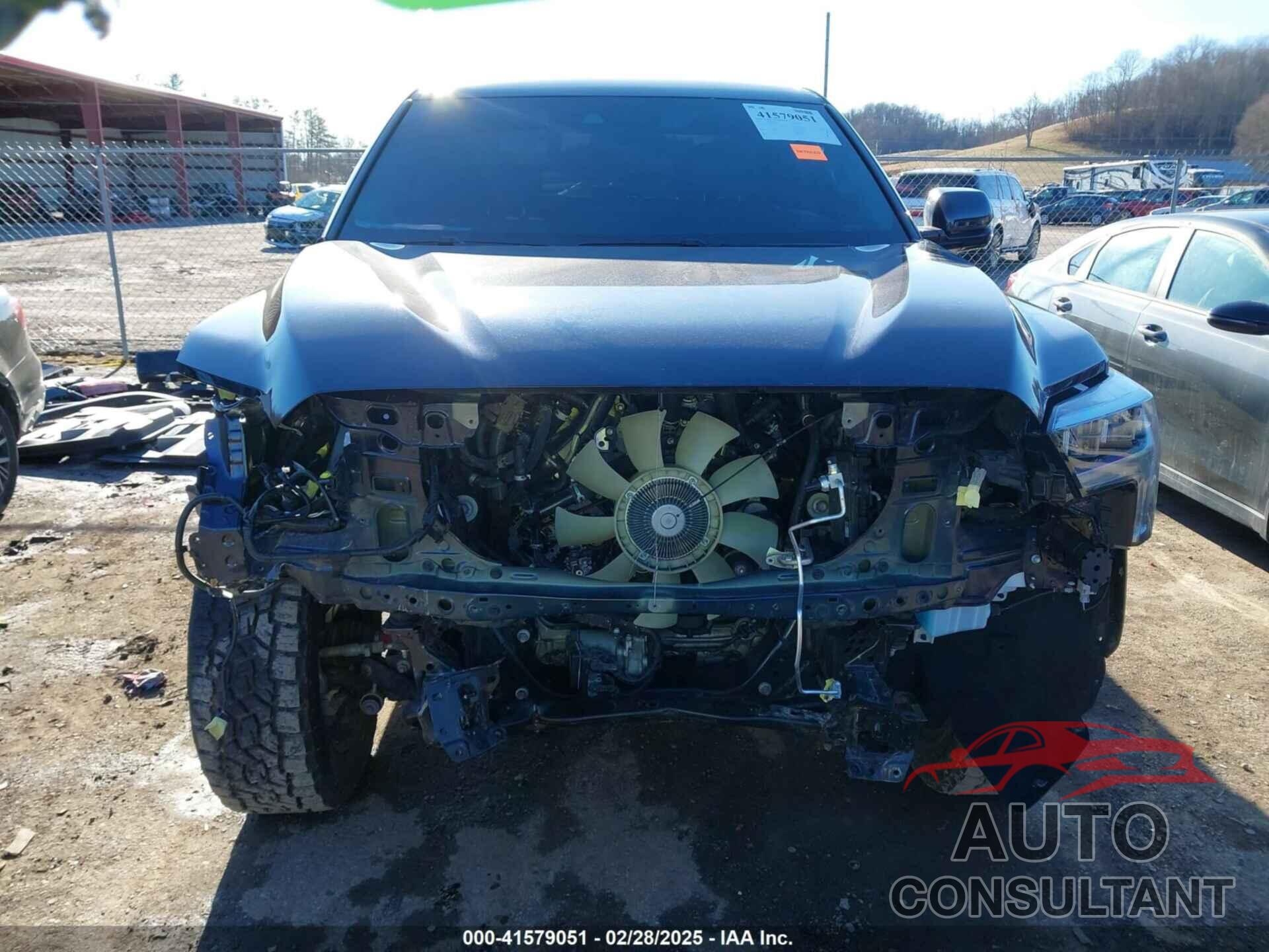 TOYOTA TUNDRA 2023 - 5TFJA5DB1PX129019