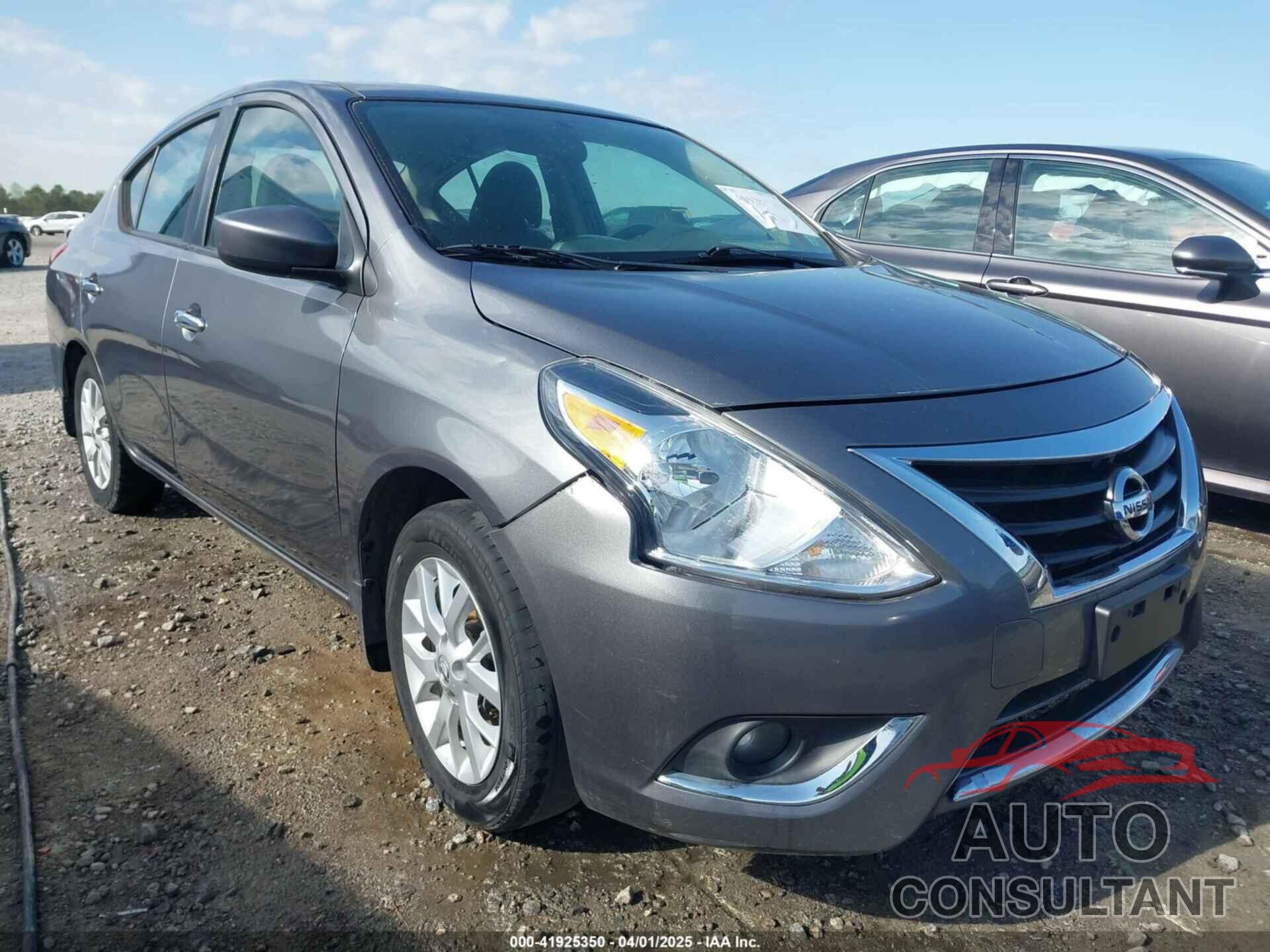 NISSAN VERSA 2018 - 3N1CN7AP4JL843080