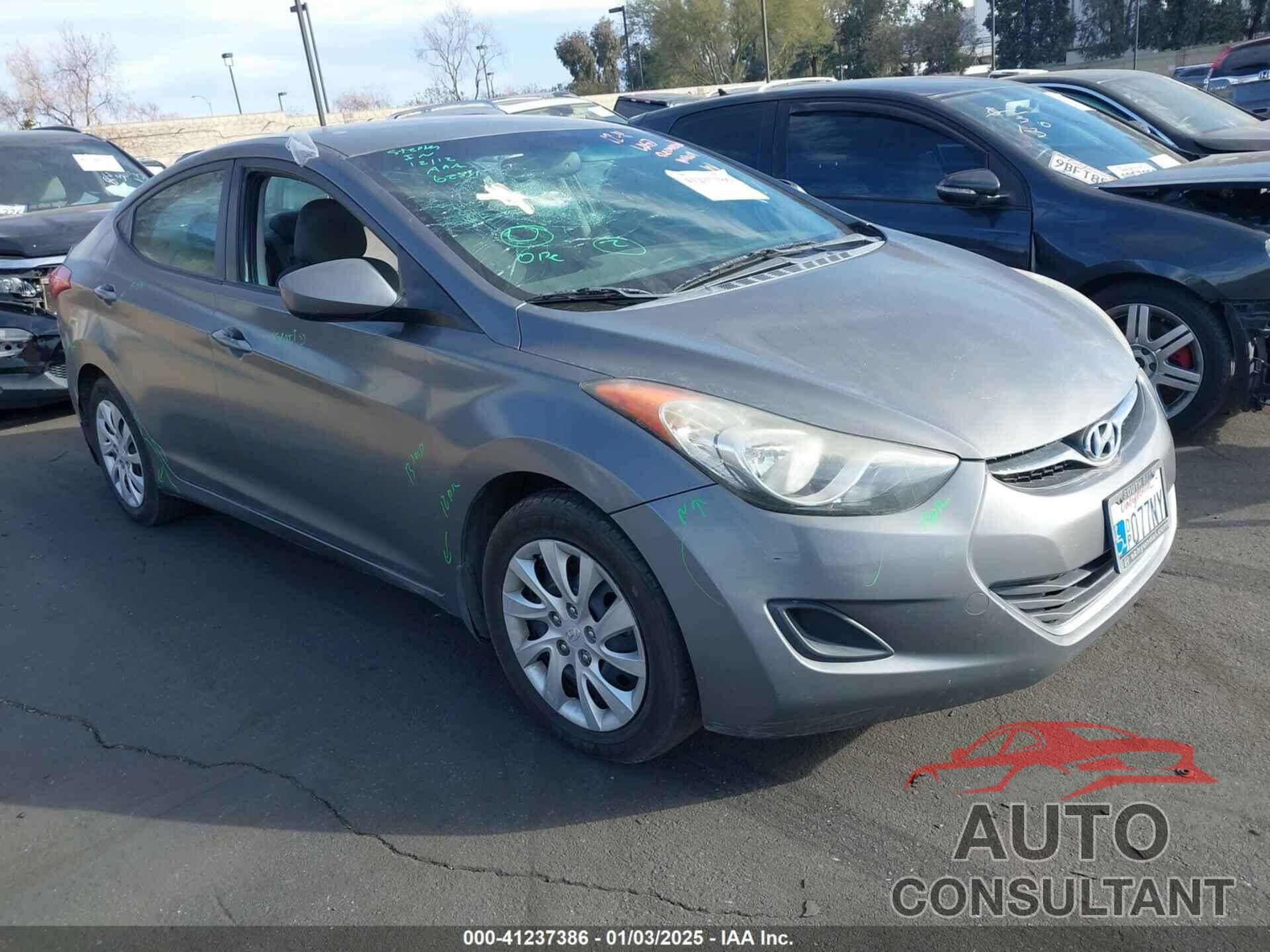 HYUNDAI ELANTRA 2013 - 5NPDH4AE6DH157438