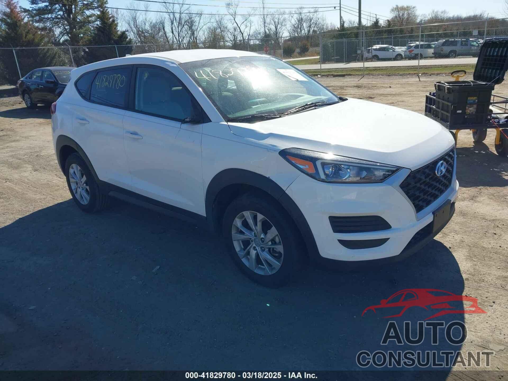 HYUNDAI TUCSON 2021 - KM8J23A47MU327961