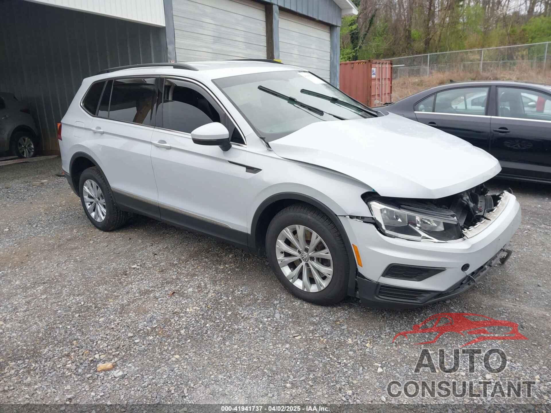 VOLKSWAGEN TIGUAN 2018 - 3VV2B7AX6JM150296