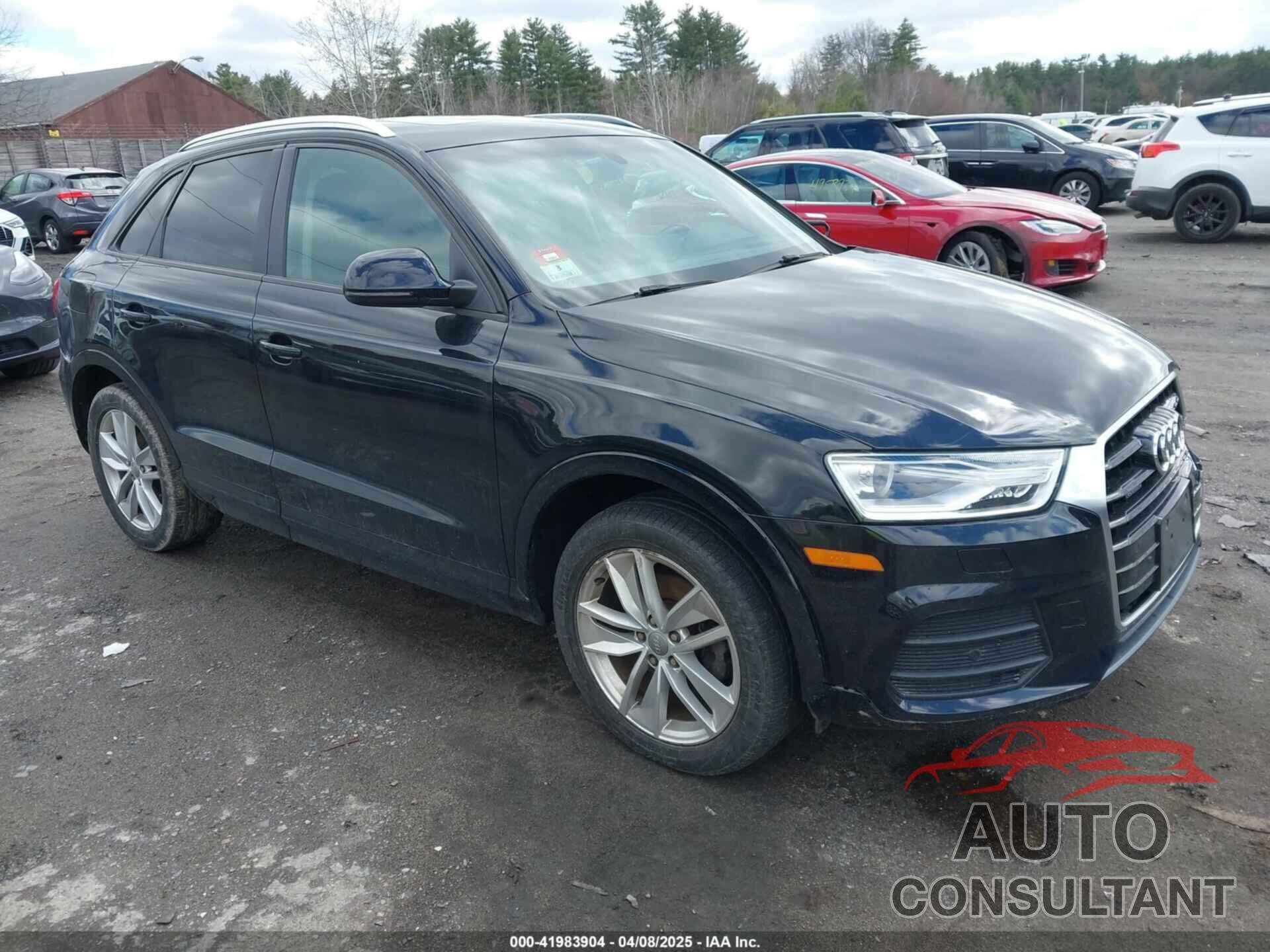 AUDI Q3 2017 - WA1ECCFS4HR009874
