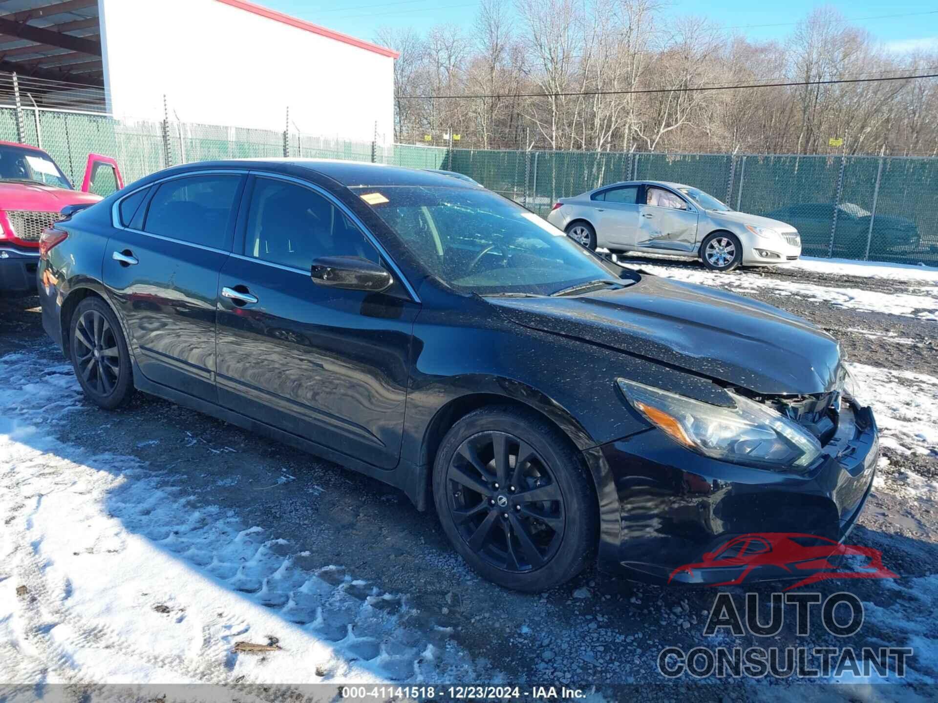 NISSAN ALTIMA 2017 - 1N4AL3AP5HC269569