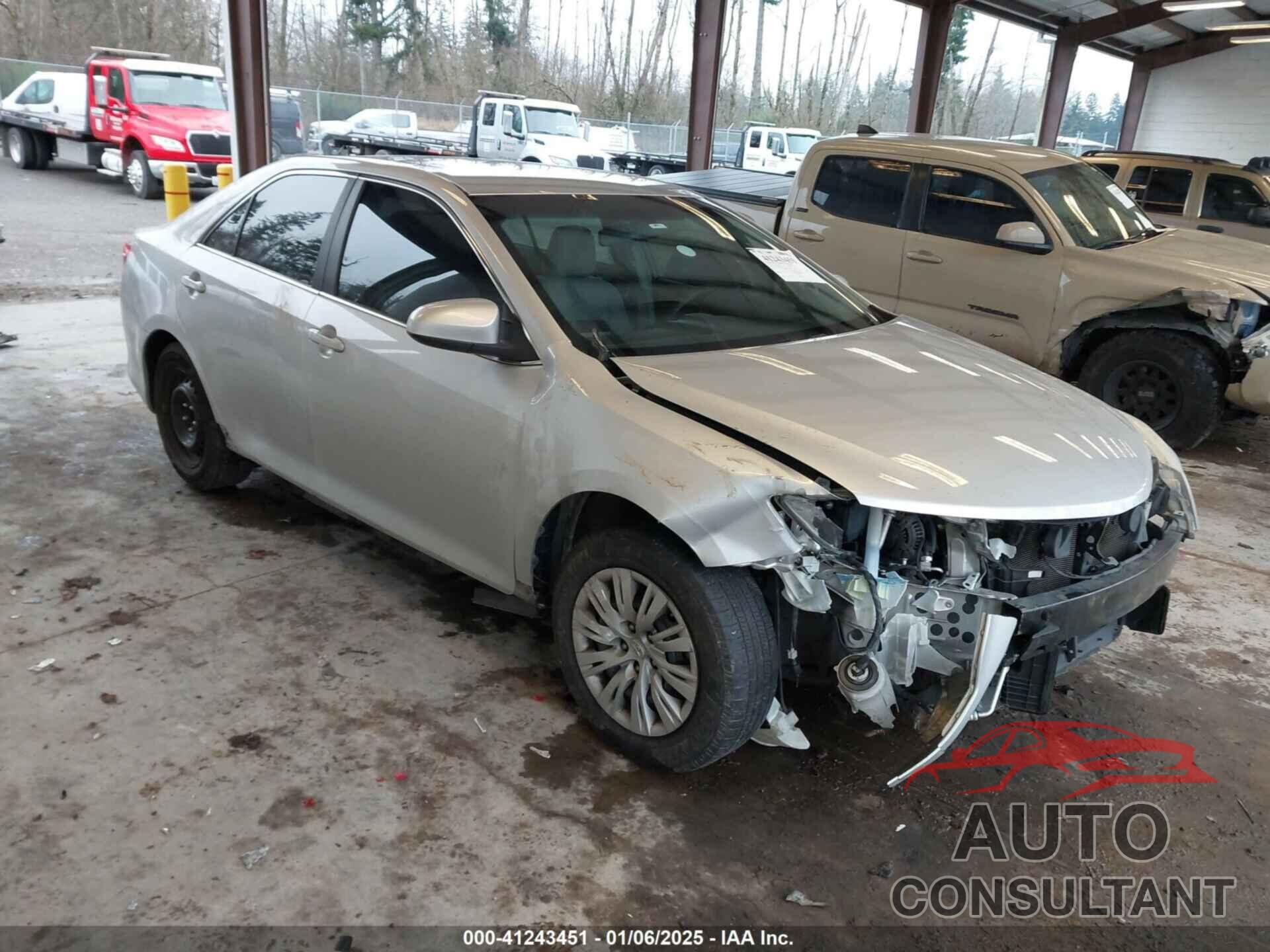 TOYOTA CAMRY 2013 - 4T4BF1FK8DR307132