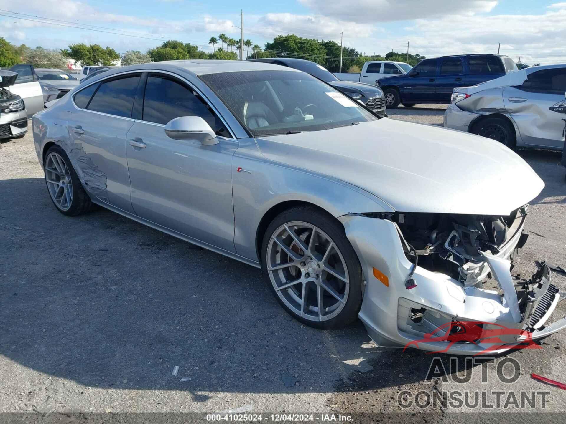 AUDI A7 2012 - WAUSGAFC4CN004990