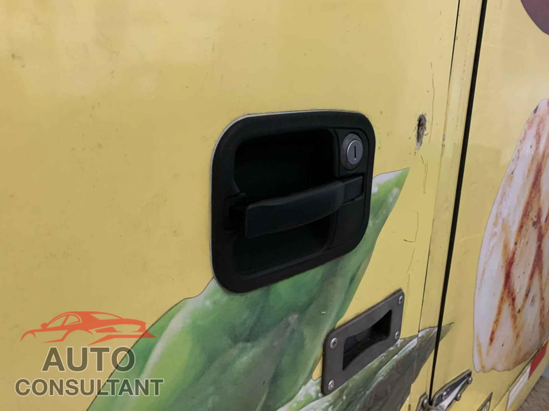 FORD E-450 CUTAWAY 2018 - 1FDXE4FS3JDC31447