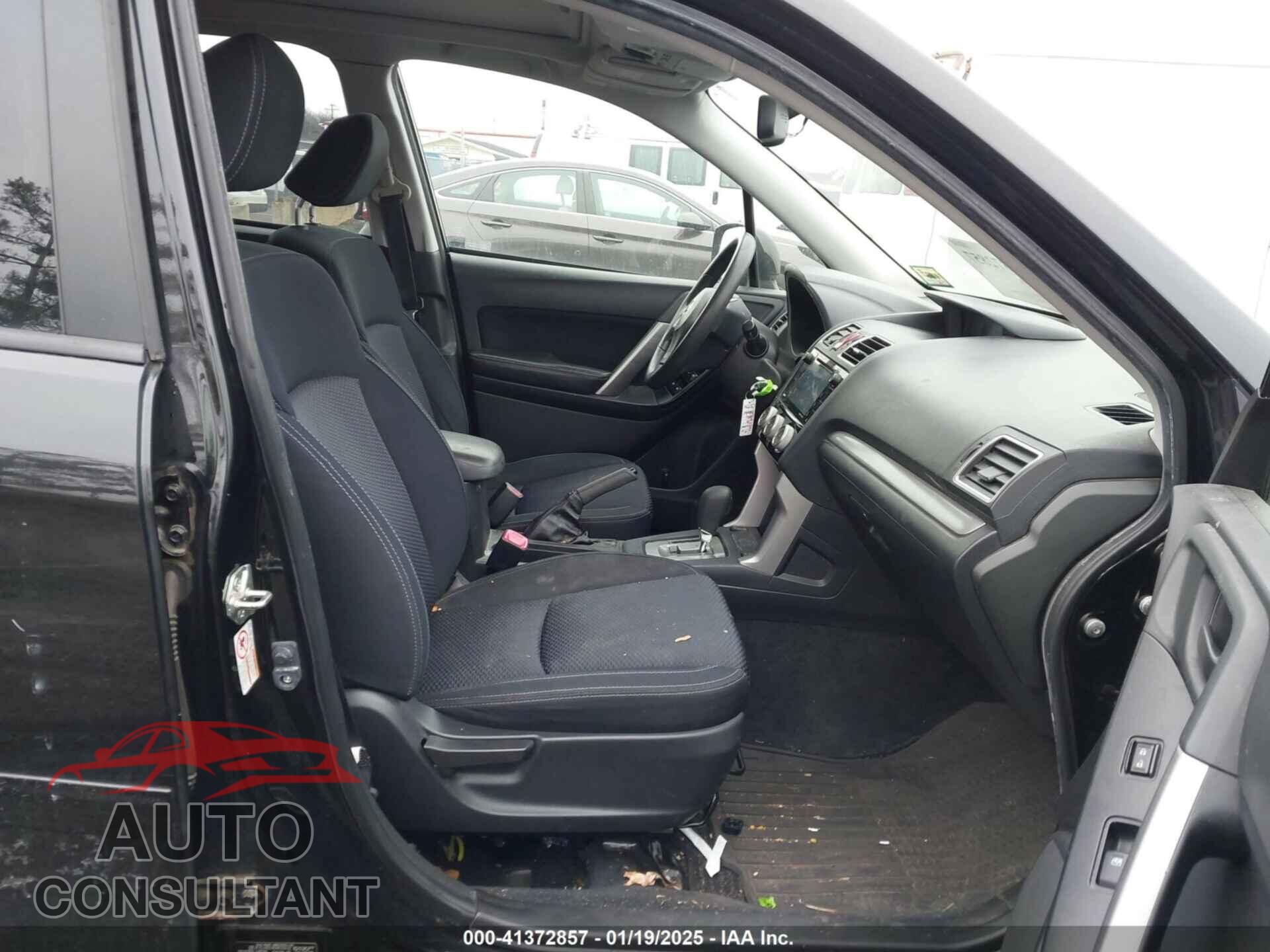 SUBARU FORESTER 2016 - JF2SJADC4GH416632