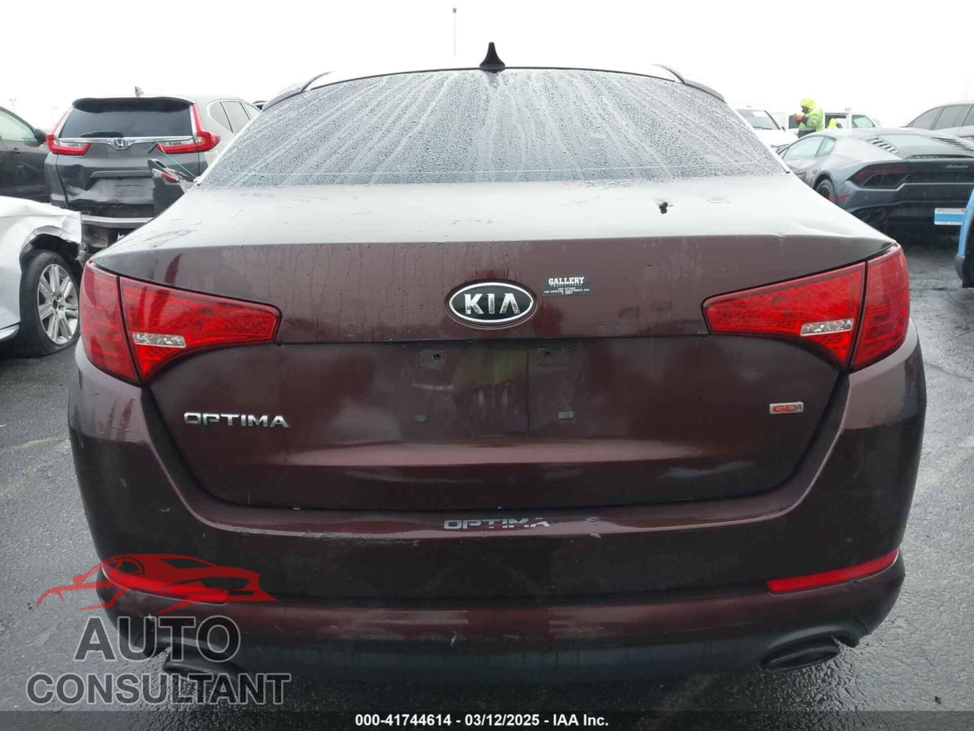 KIA OPTIMA 2011 - KNAGM4A73B5117984