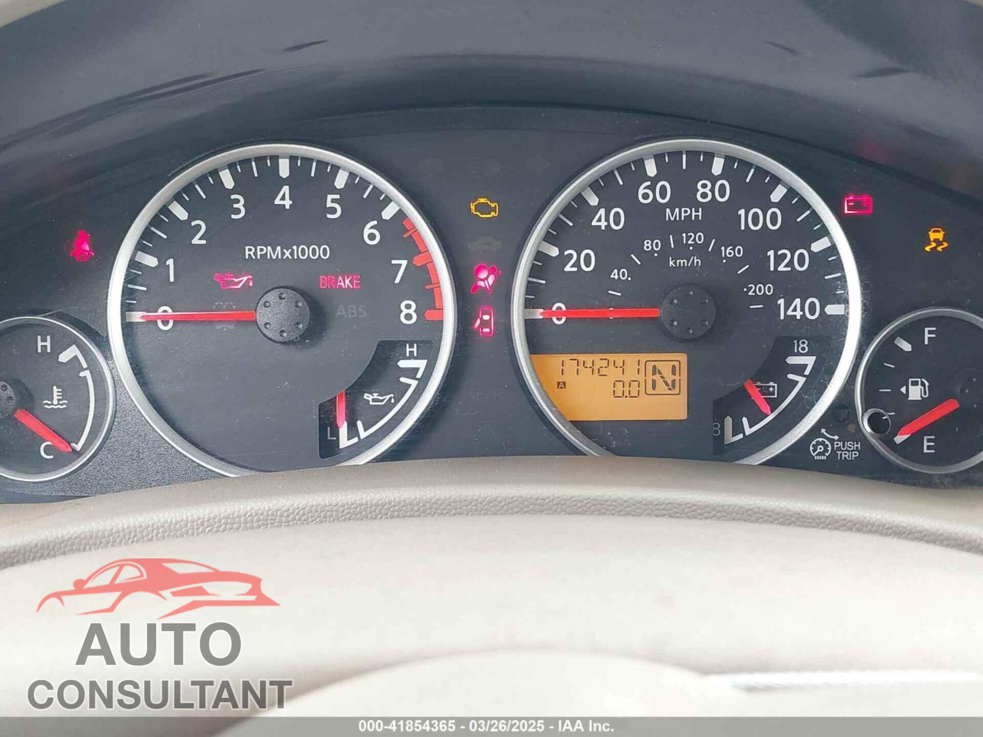 NISSAN PATHFINDER 2012 - 5N1AR1NN2CC622425