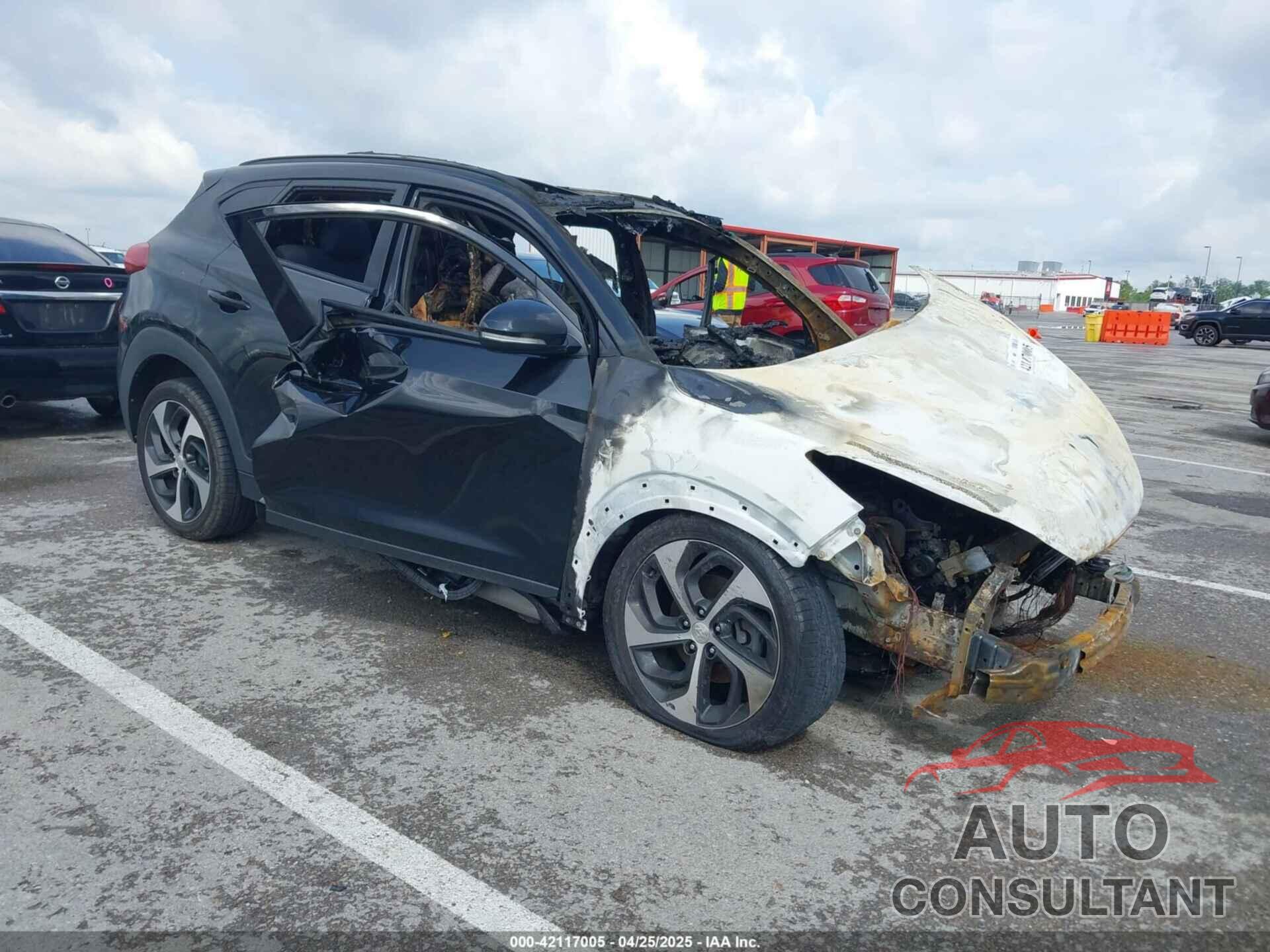 HYUNDAI TUCSON 2018 - KM8J3CA20JU738139