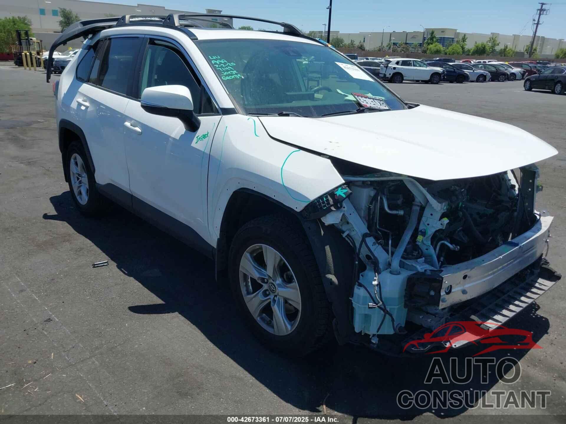 TOYOTA RAV4 2019 - JTMP1RFV8KD025971