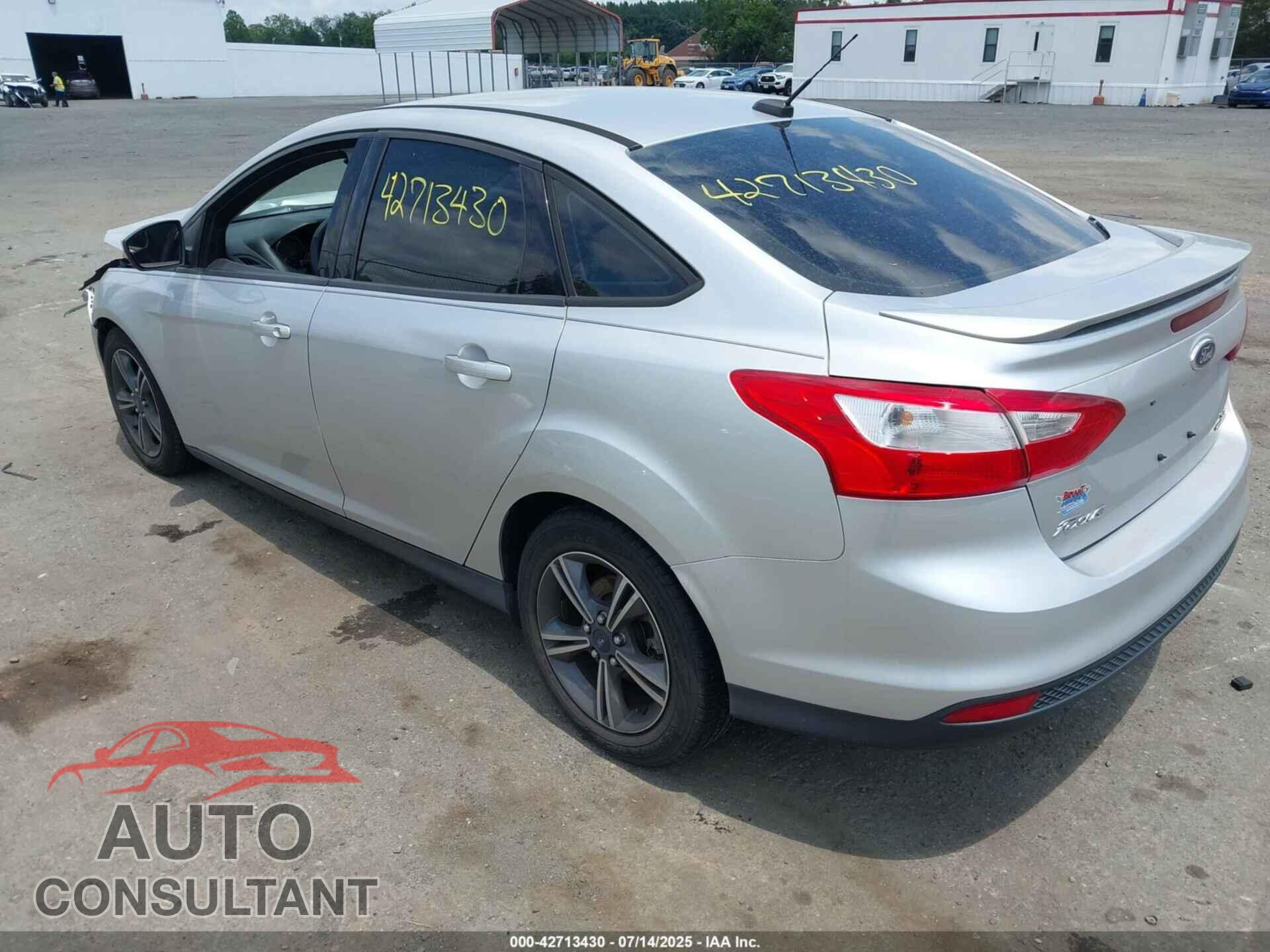 FORD FOCUS 2014 - 1FADP3F29EL109950