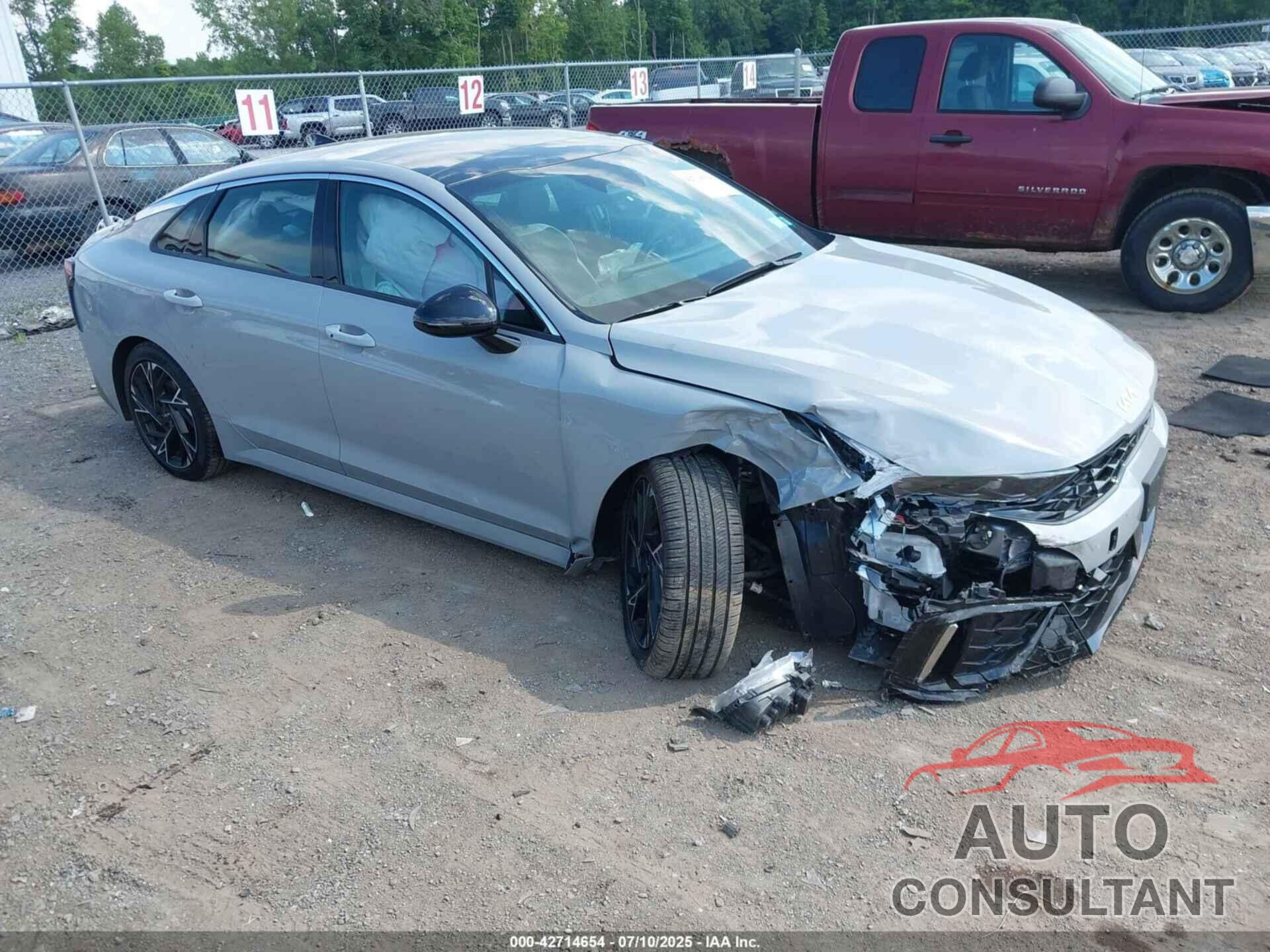 KIA K5 2025 - KNAG64J78S5293553
