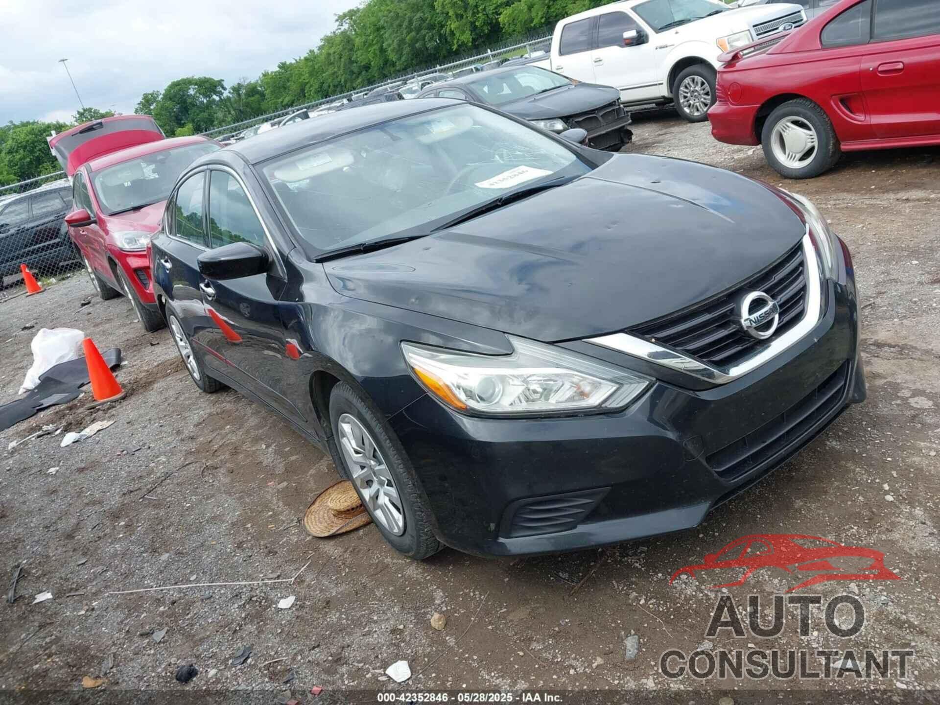 NISSAN ALTIMA 2017 - 1N4AL3AP4HC471142