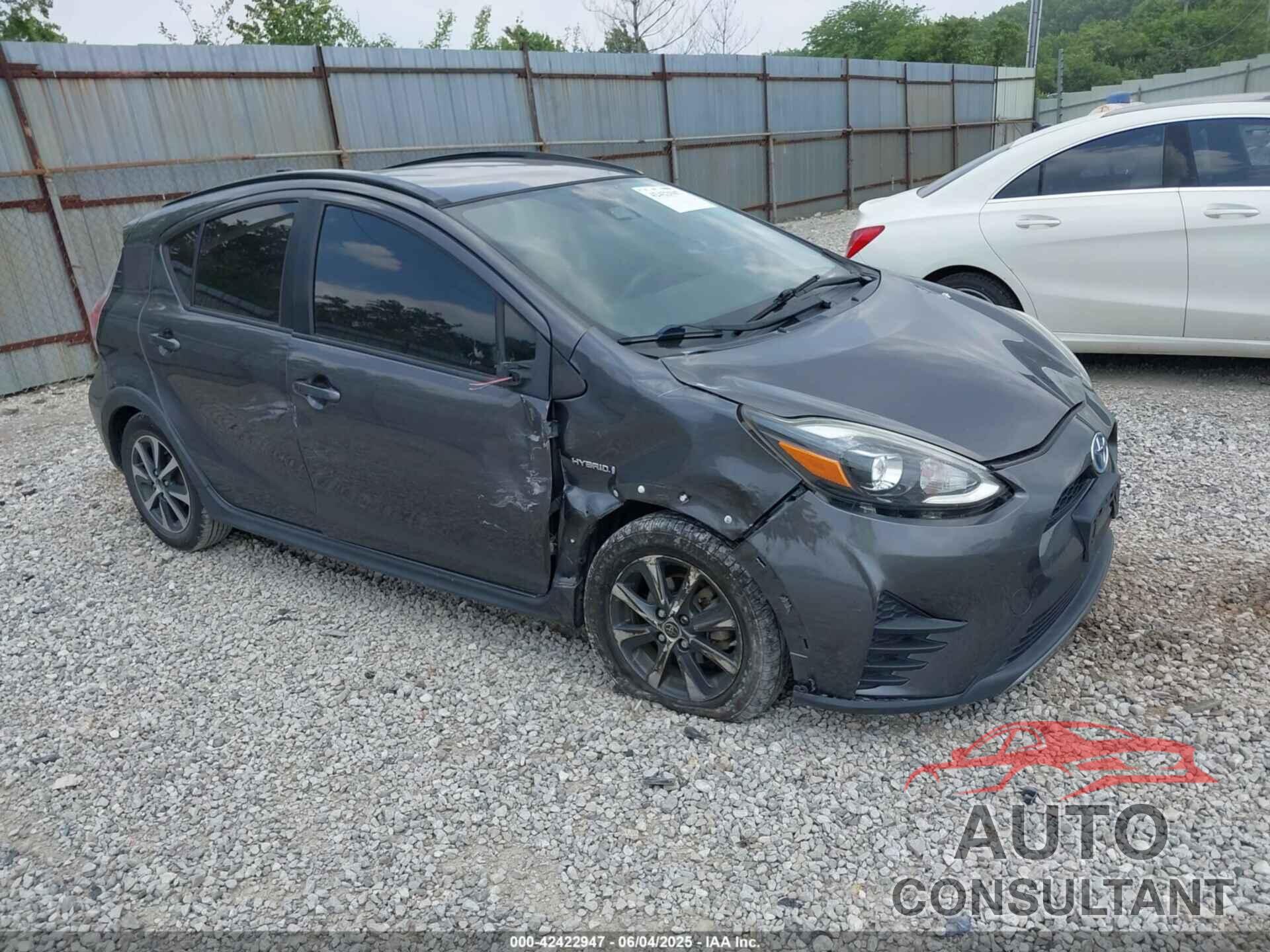 TOYOTA PRIUS C 2018 - JTDKDTB36J1606016