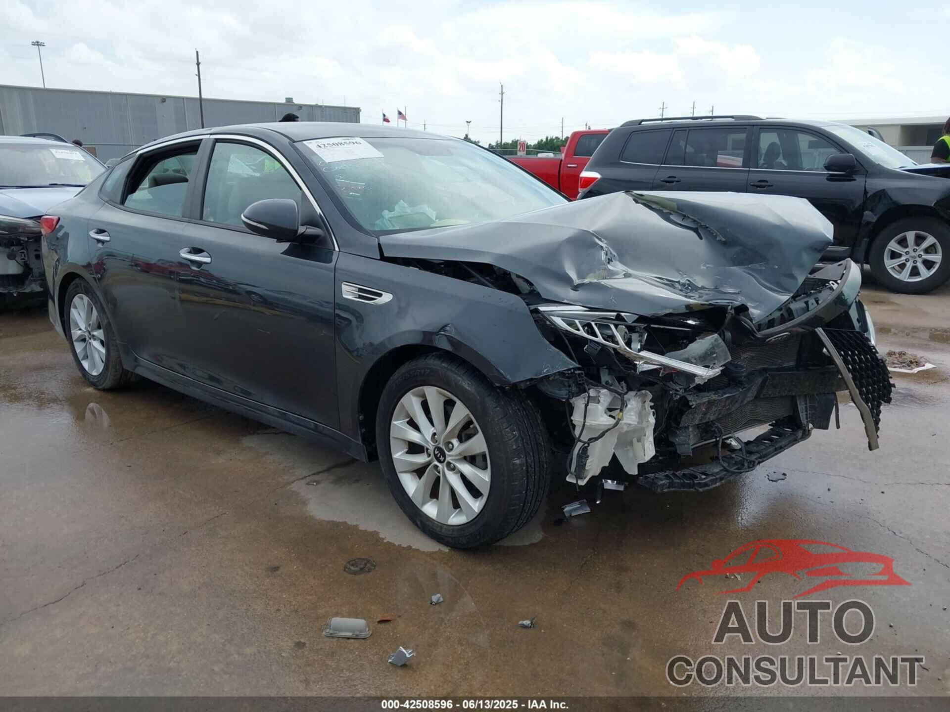 KIA OPTIMA 2016 - 5XXGT4L35GG001978