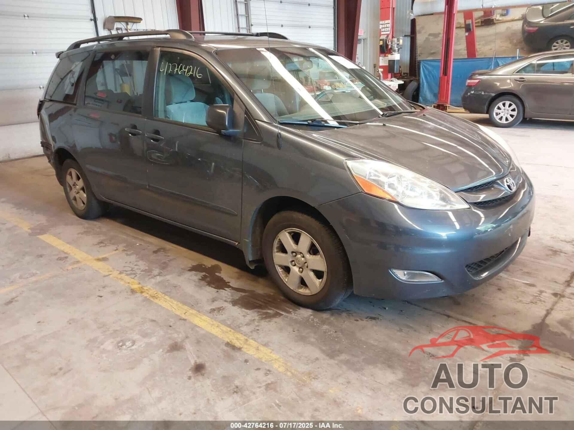 TOYOTA SIENNA 2009 - 5TDZK23C09S273873