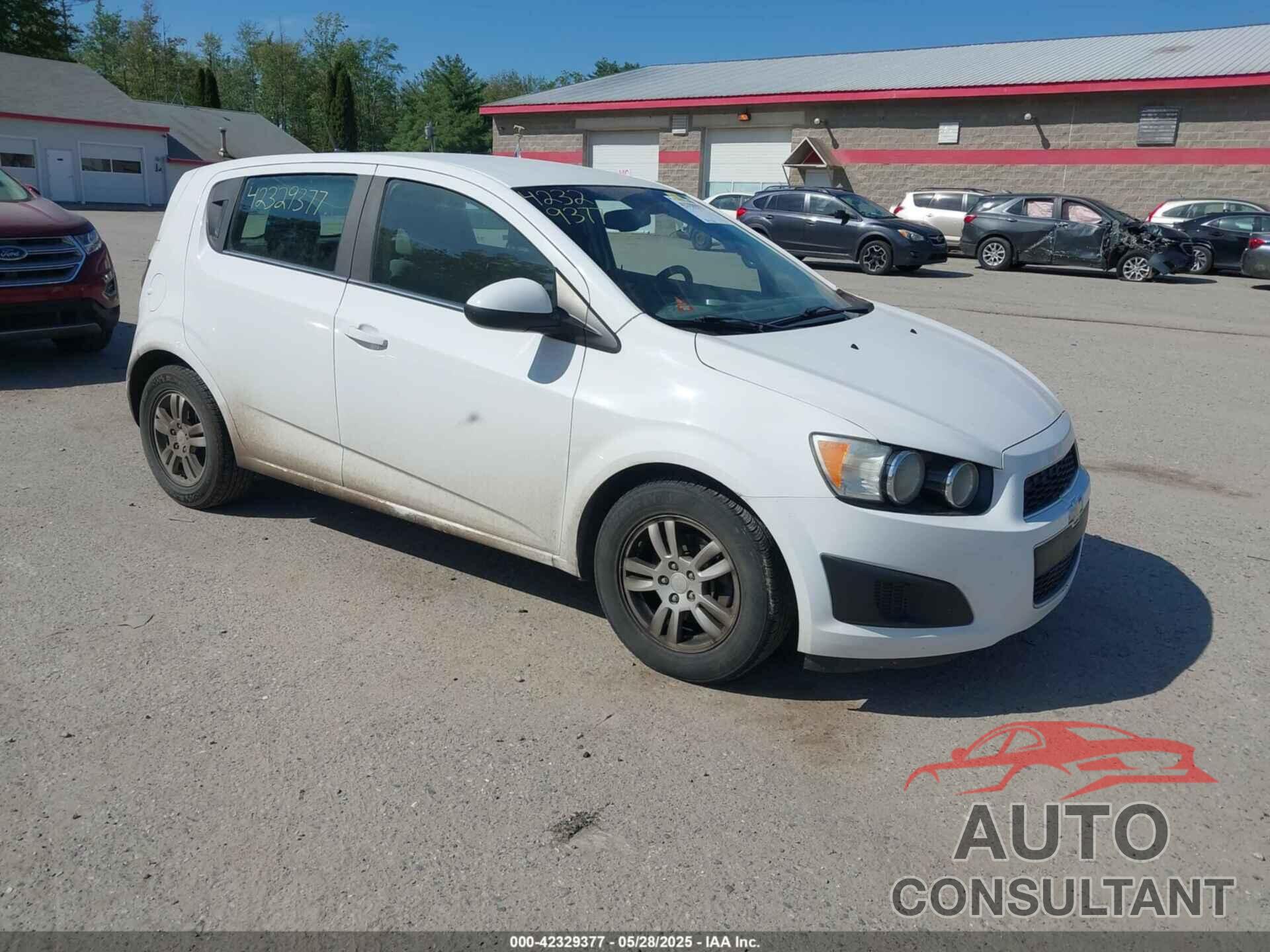CHEVROLET SONIC 2013 - 1G1JC6SH7D4237206