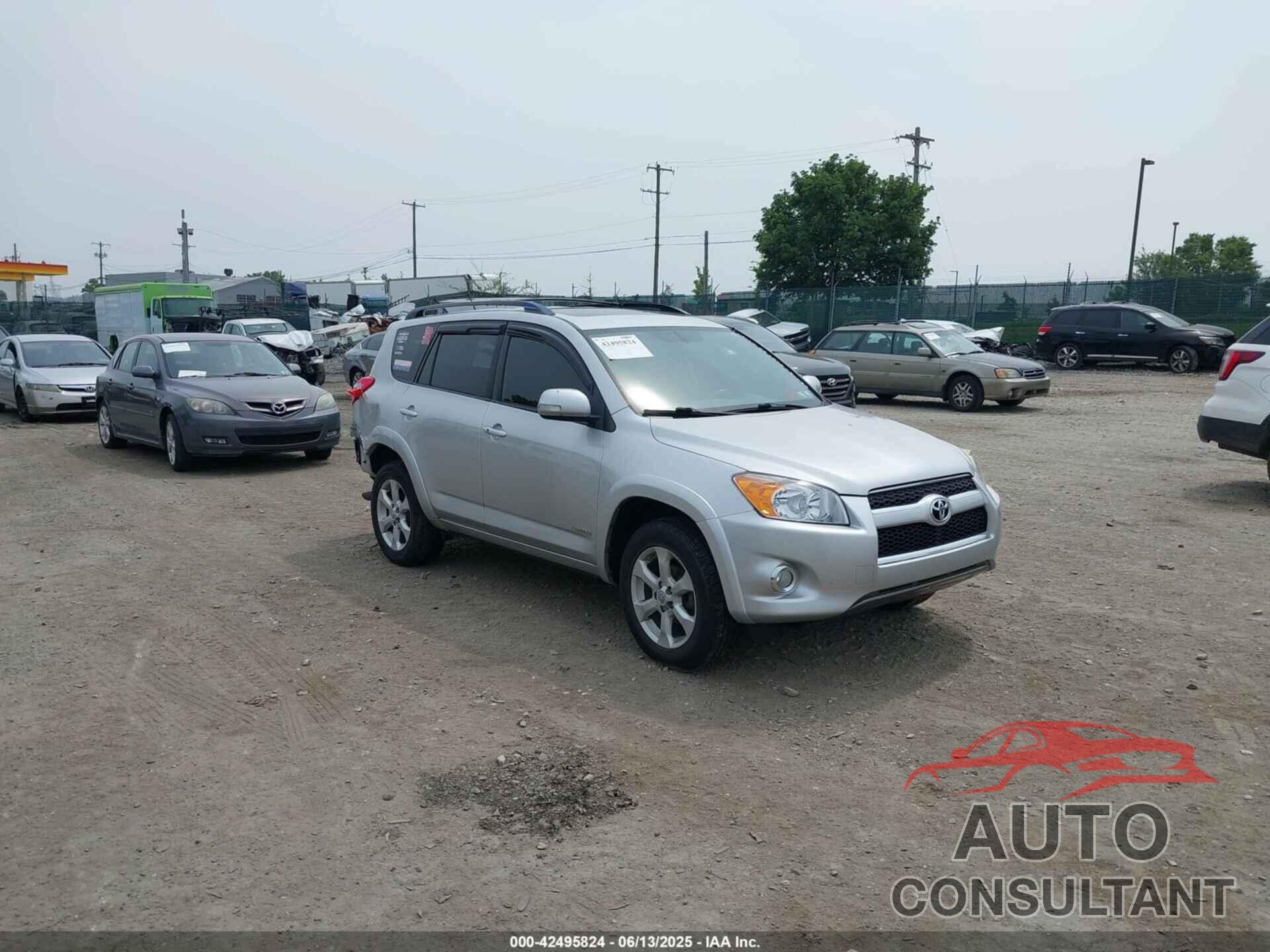 TOYOTA RAV4 2010 - JTMDF4DV8AD021377