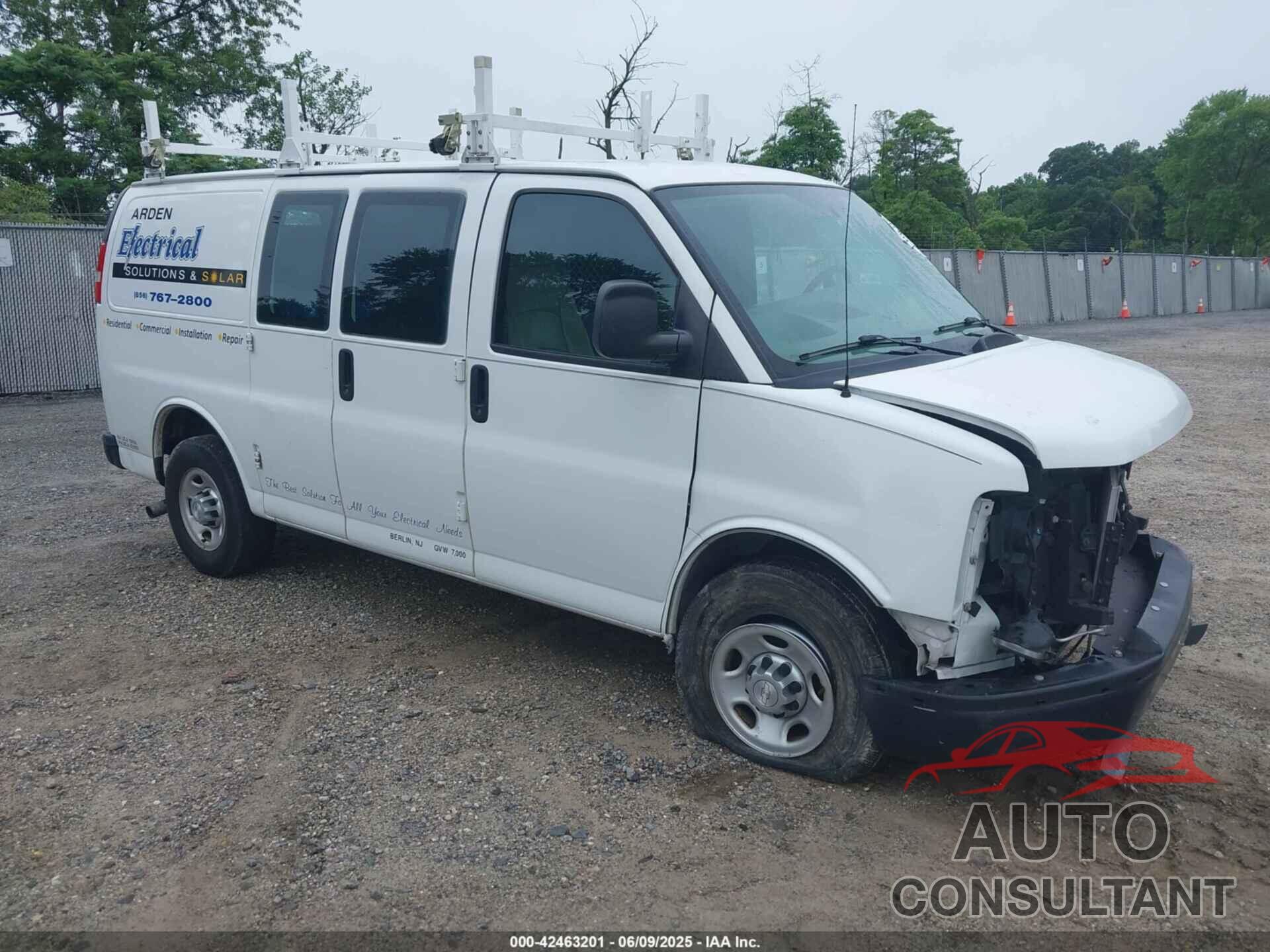 CHEVROLET EXPRESS 2500 2015 - 1GCWGFCF3F1282629