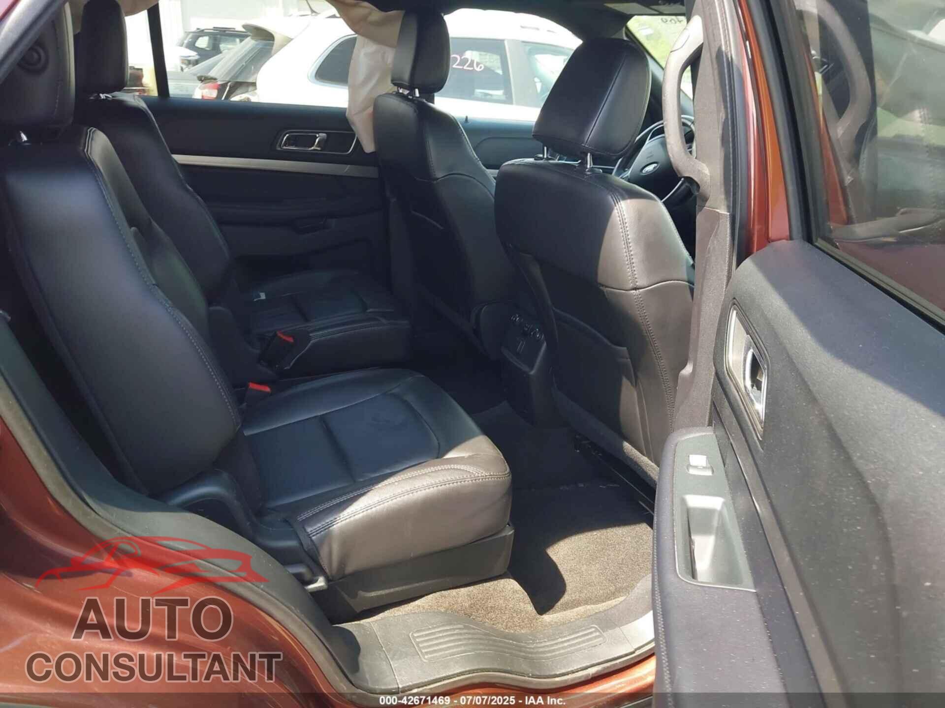 FORD EXPLORER 2018 - 1FM5K7D83JGB63593