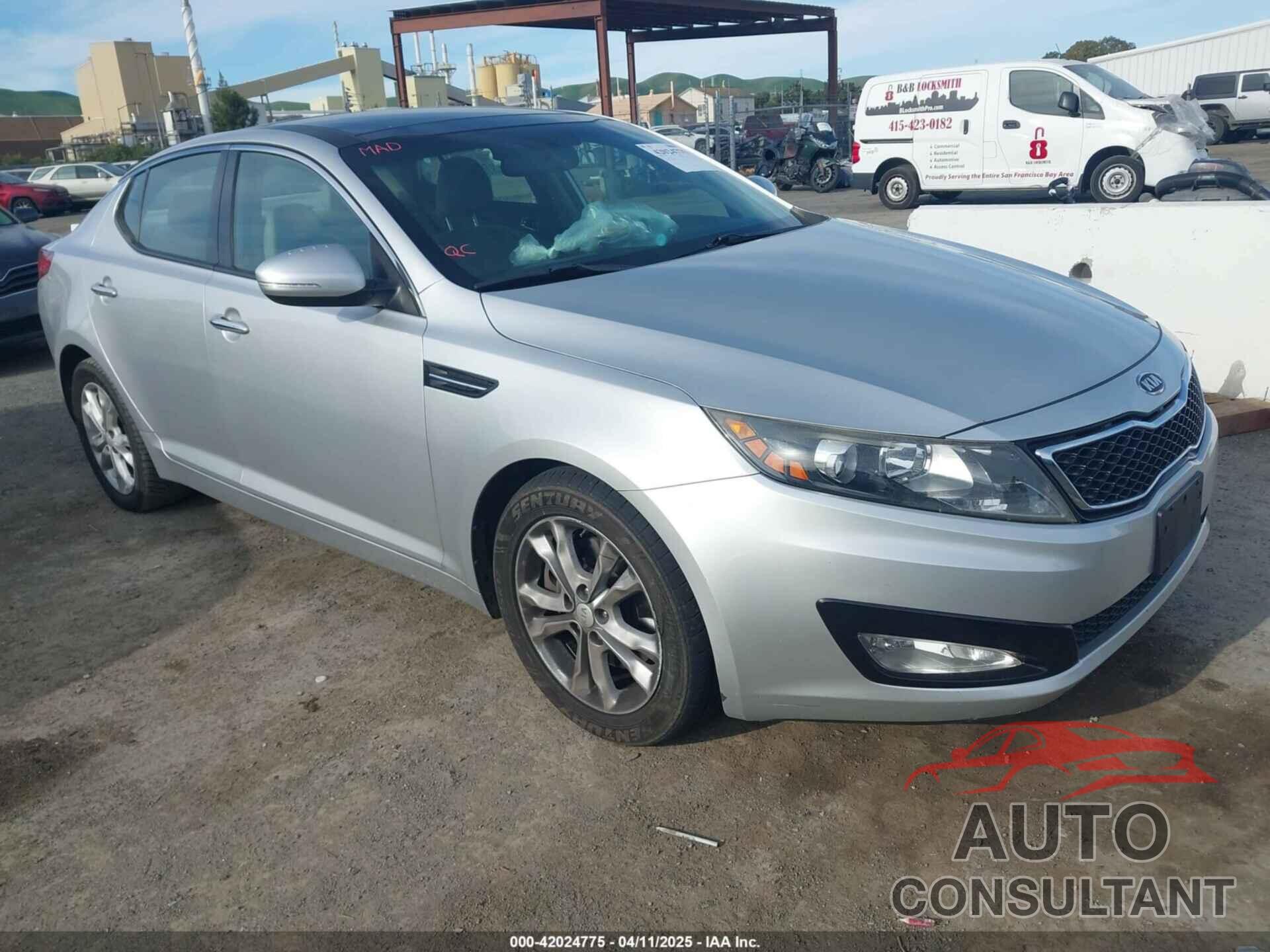 KIA OPTIMA 2012 - 5XXGN4A64CG020832