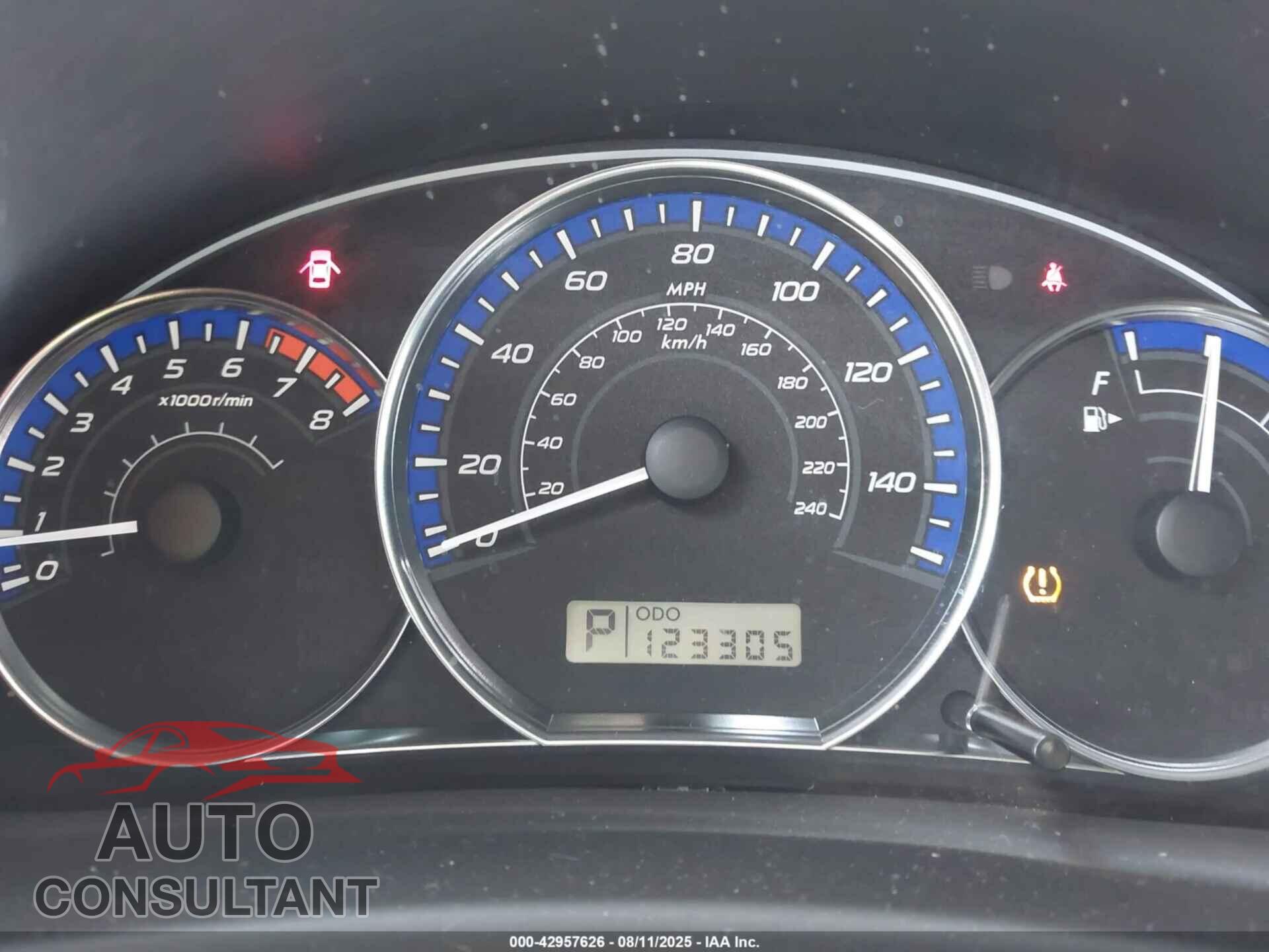 SUBARU FORESTER 2011 - JF2SHAEC9BH745040