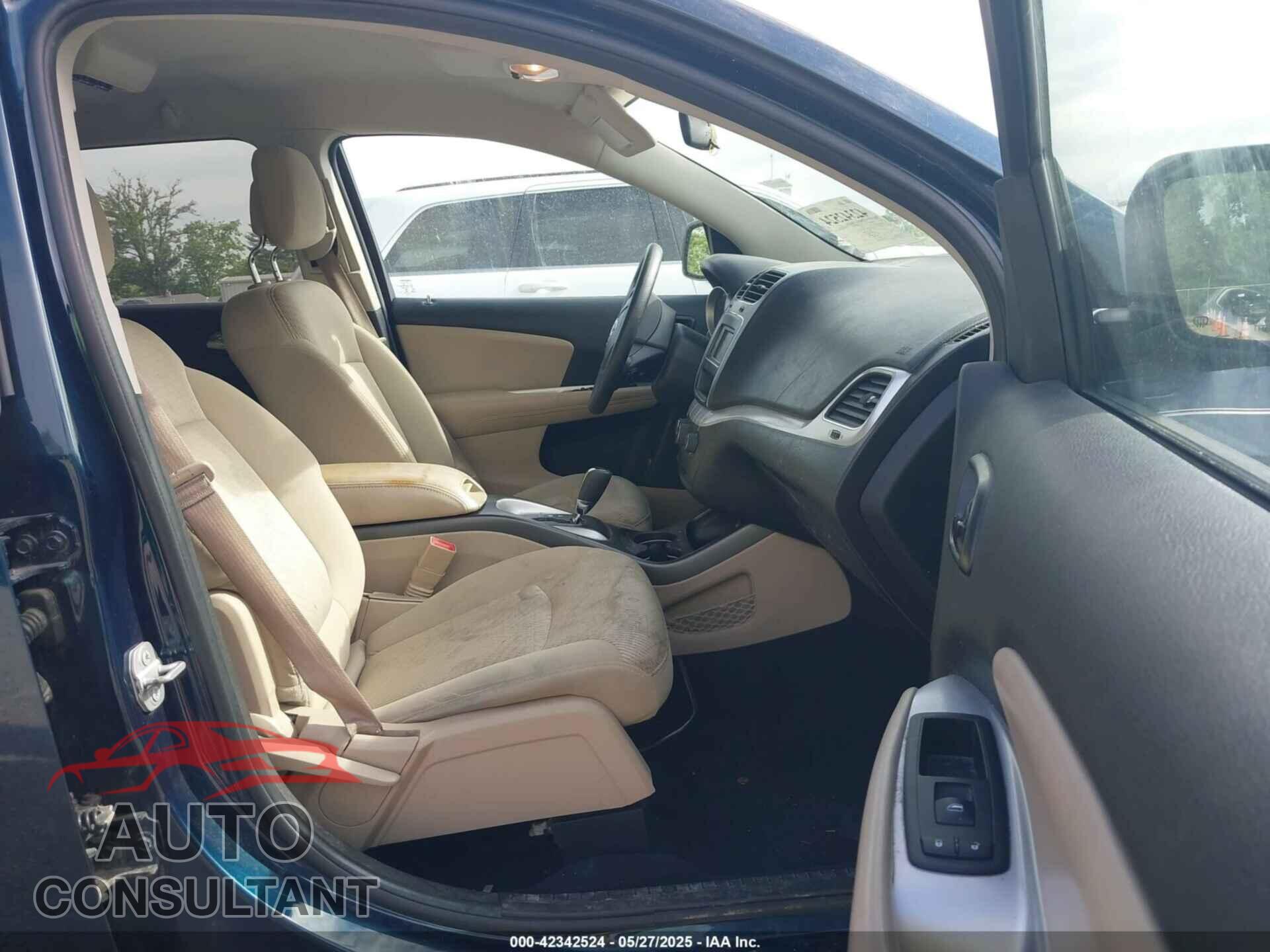 DODGE JOURNEY 2015 - 3C4PDCBBXFT656821
