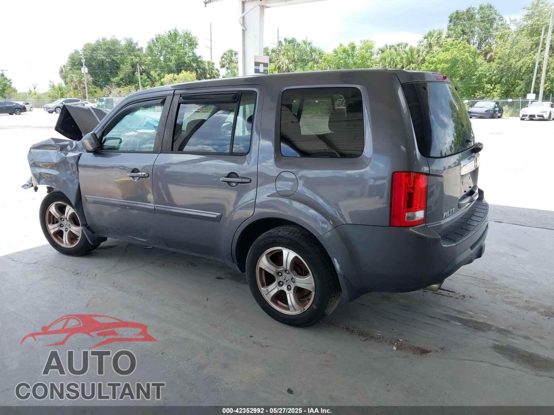 HONDA PILOT 2014 - 5FNYF3H46EB024208
