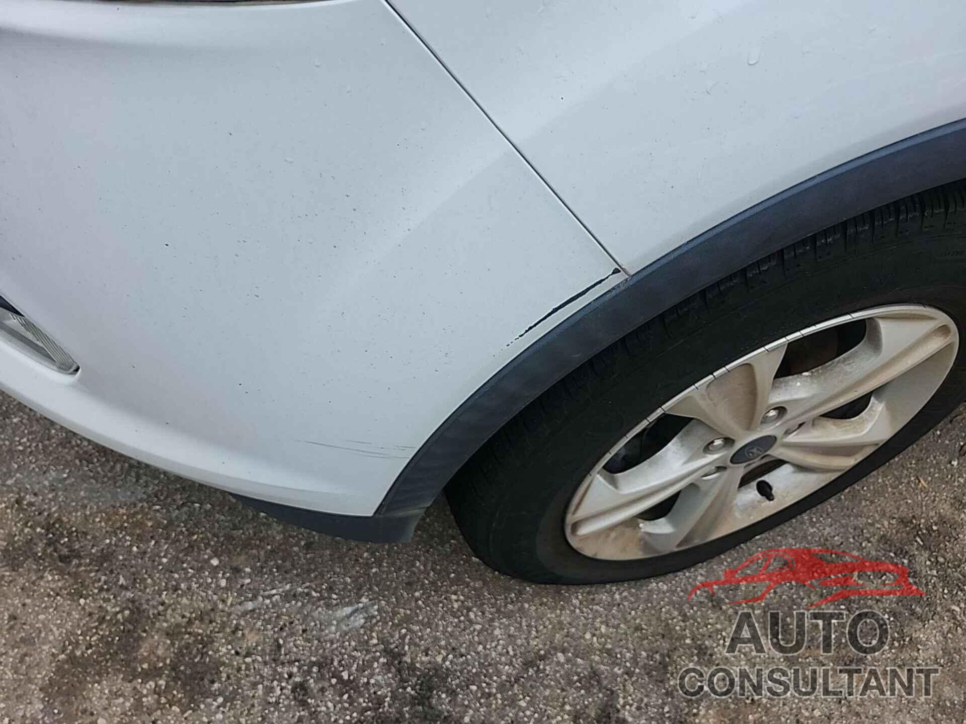 FORD ESCAPE 2015 - 1FMCU0GX9FUC66313