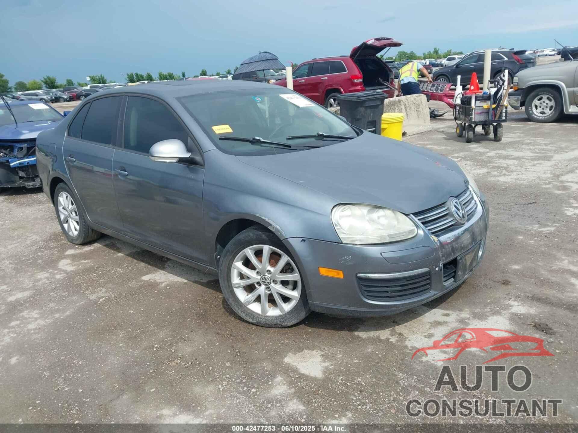 VOLKSWAGEN JETTA 2010 - 3VWRX7AJ7AM155675
